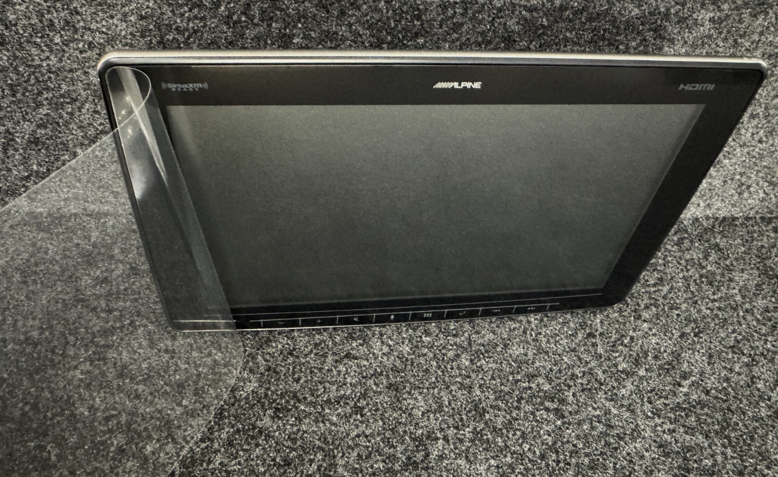 Alpine ilx-F411 HALO11 11-INCH AUDIO/VIDEO RECEIVER BRAND NEW/OPEN BOX
