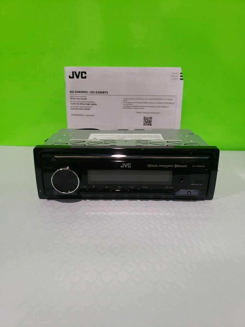 JVC KD-X480BHS Digital Media Receiver Bluetooth, USB HD Radio, SiriusXM Open Box