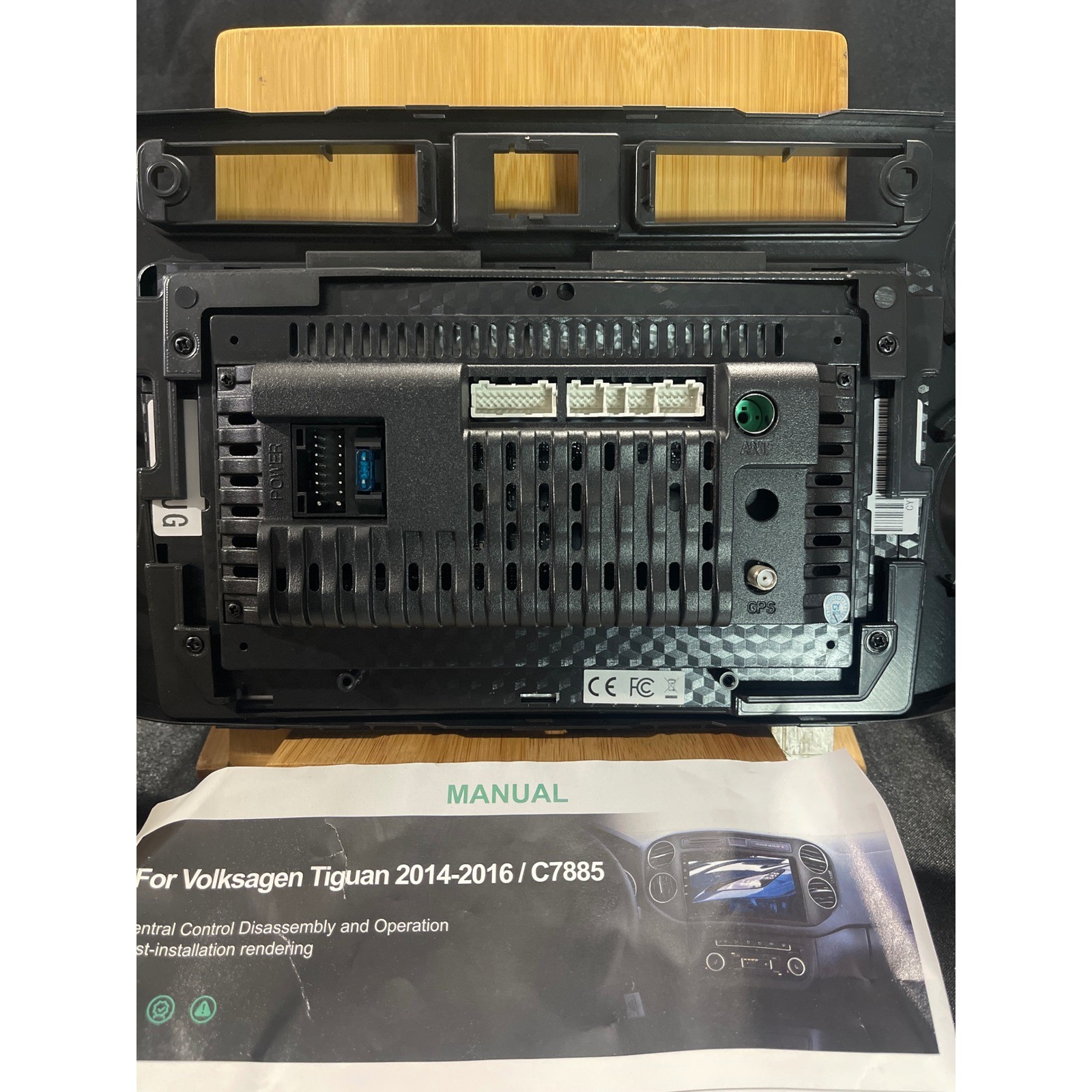 Android Stereo for Volkswagen Tiguan 2014-2016 GPSNav Head Unit C7885 Untested