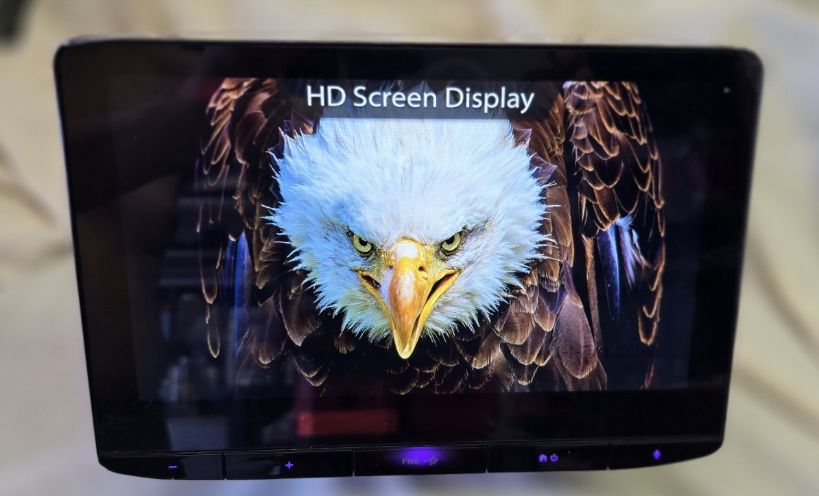 JVC KW-Z1000W 10.1″ Digital multimedia receiver w/floating touchscreen display.