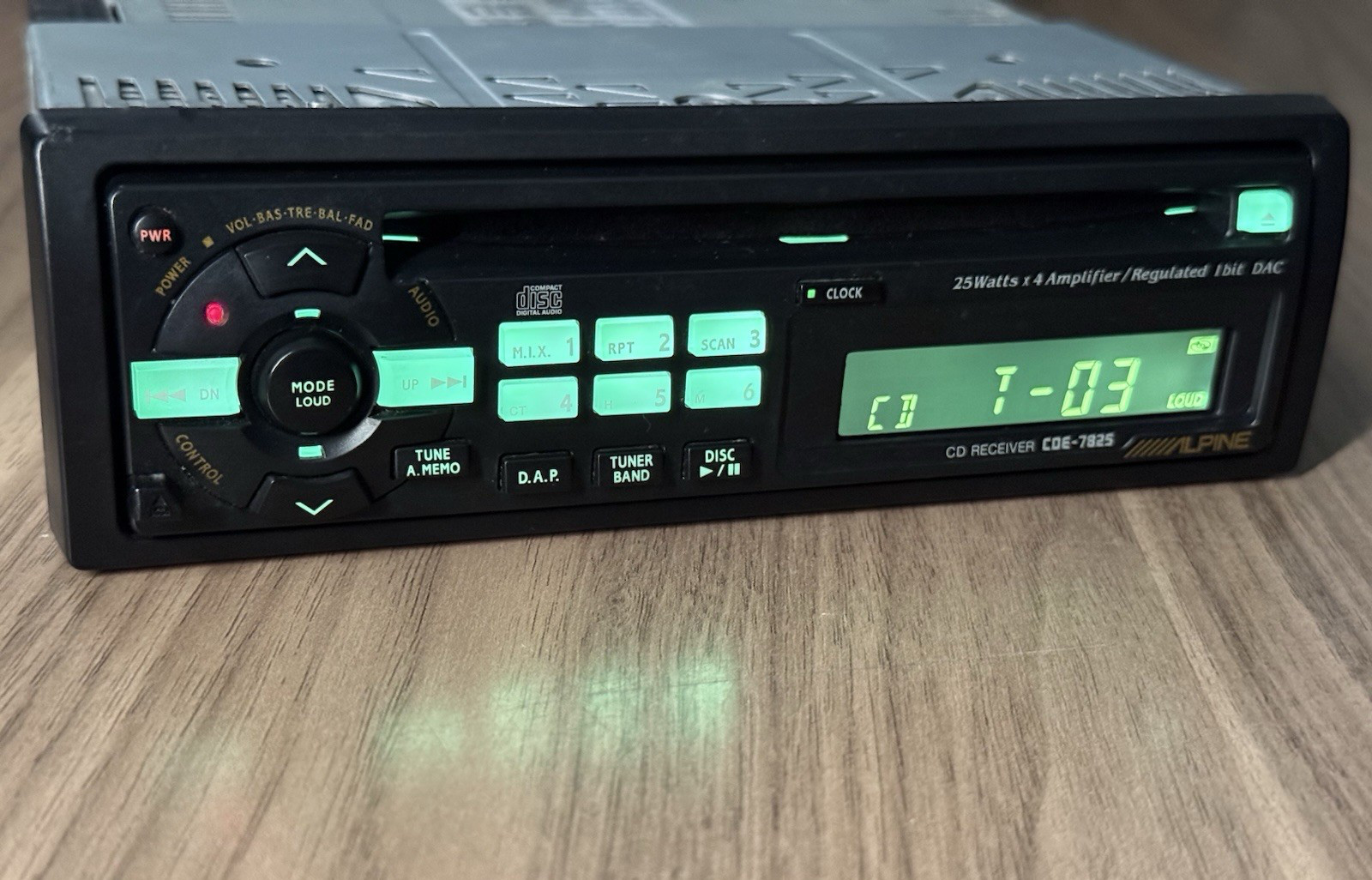 ALPINE CAR AUDIO STEREO IN DASH CD UNIT CDE-7825 VINTAGE LAMBORGHINI PORSCHE BMW