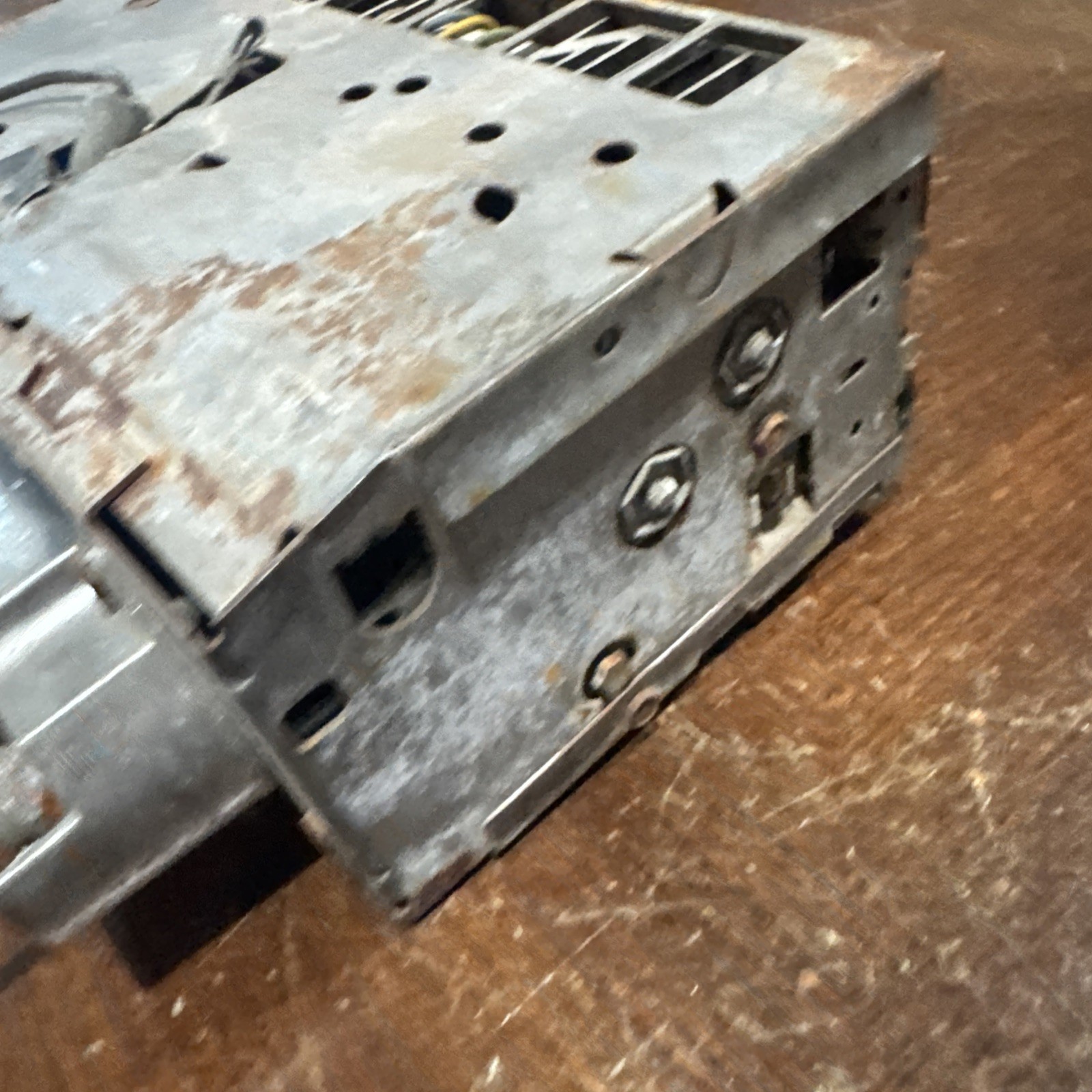Vintage Delco 7282590-B AM Car Auto Radio 1963 1964 Chevy
