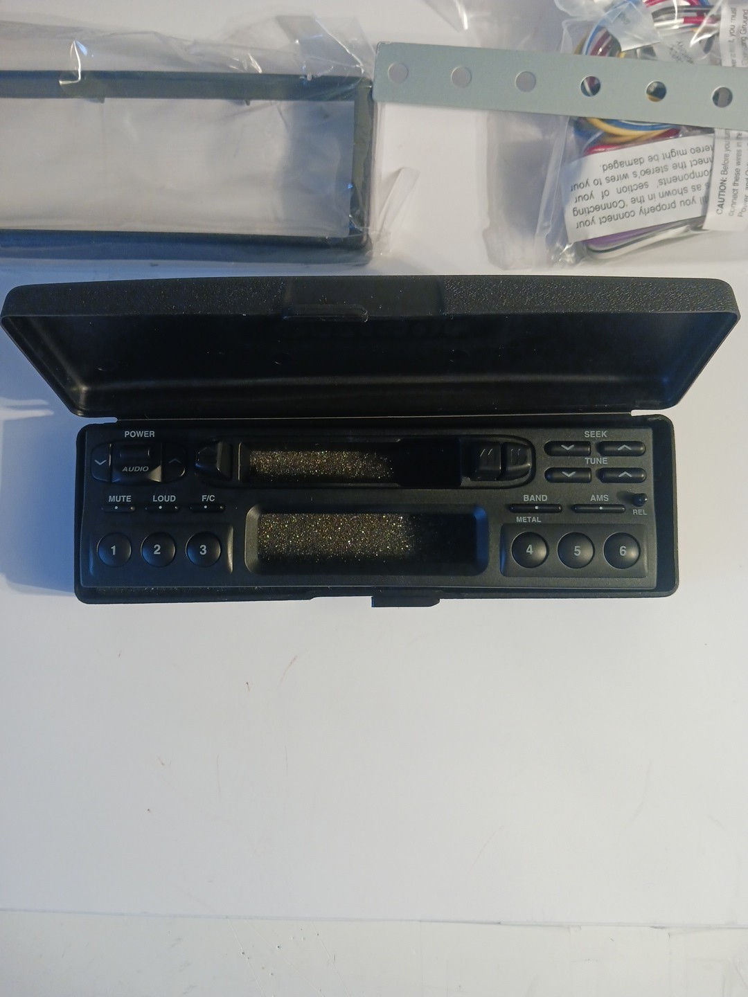 Optimus High Power In-Dash Am/Fm Stereo Cassette W/Detachable Face No. 12-2113