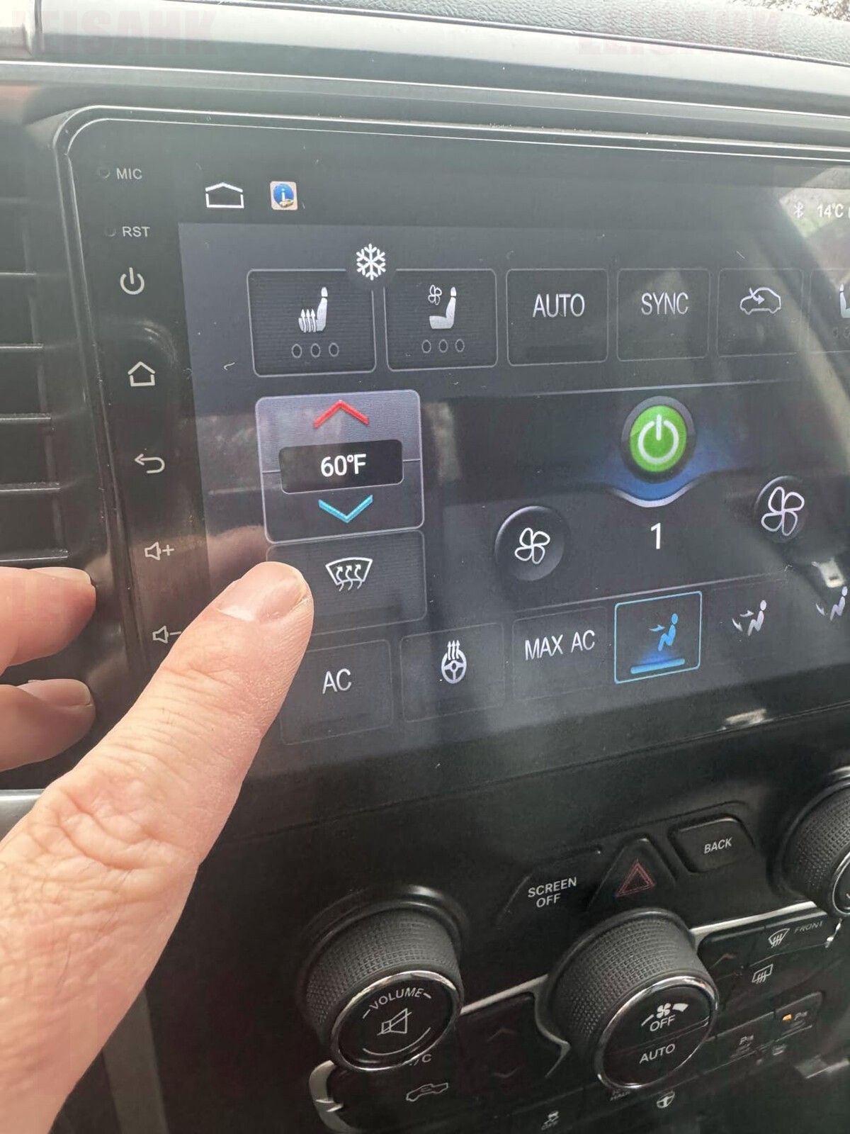 For 2014-2018 Dodge Ram Carplay Radio GPS Navi IPS Touchscreen Bluetooth w/Cam