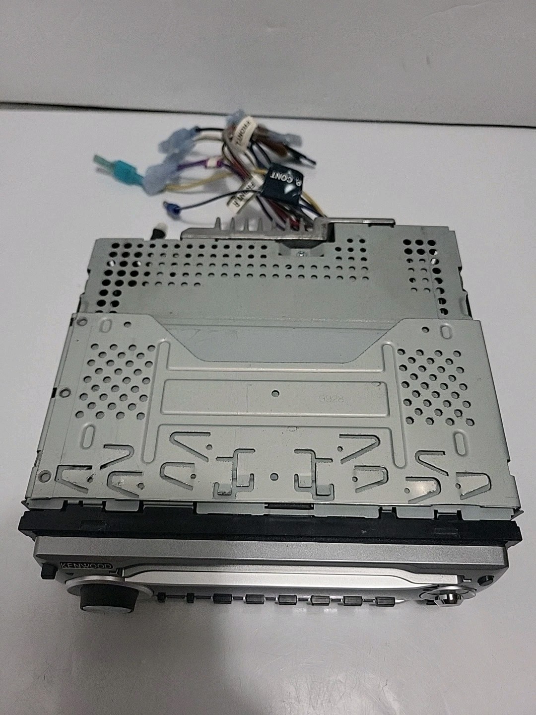 Kenwood KDC MP232 Car Stereo Cd Player Not Tested Complete Cage Trim Ring Plug