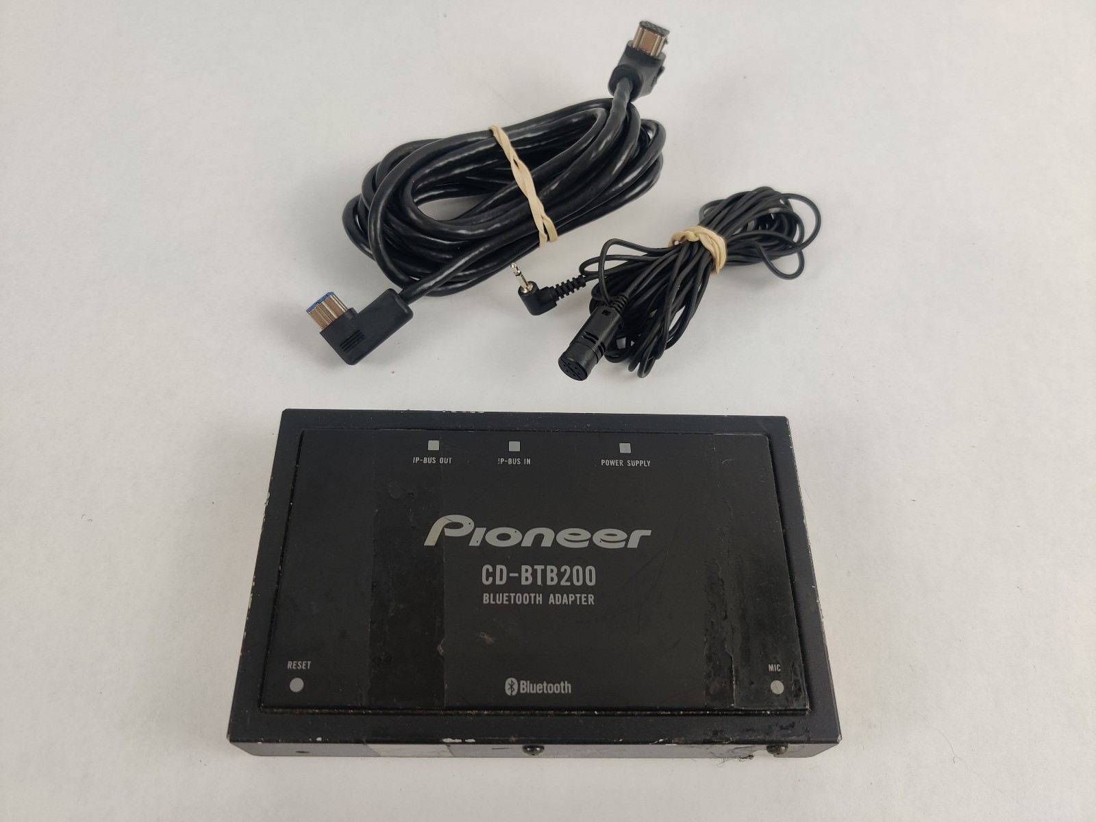 Pioneer CD-BTB200 Stereo Audio Bluetooth Adapter for Classic Car CD Players