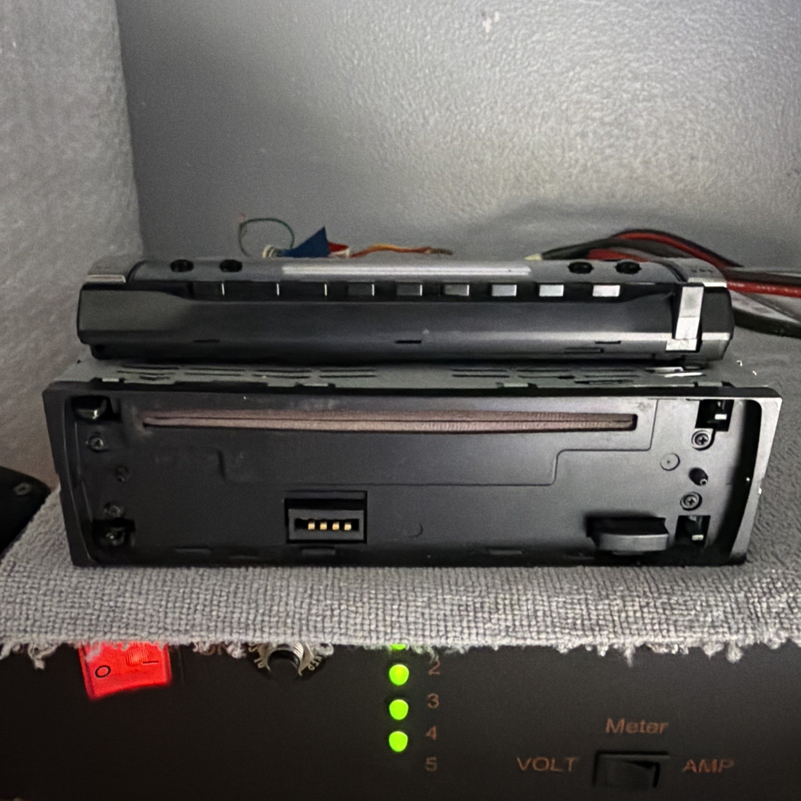 Pioneer DEH-1800 In-Dash Car CD Receiver Detachable Faceplate Tested Works