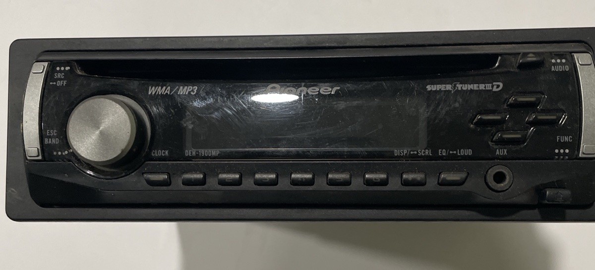 Pioneer DEH-1900MP MP3 Car Stereo CD Player With Detachable Face