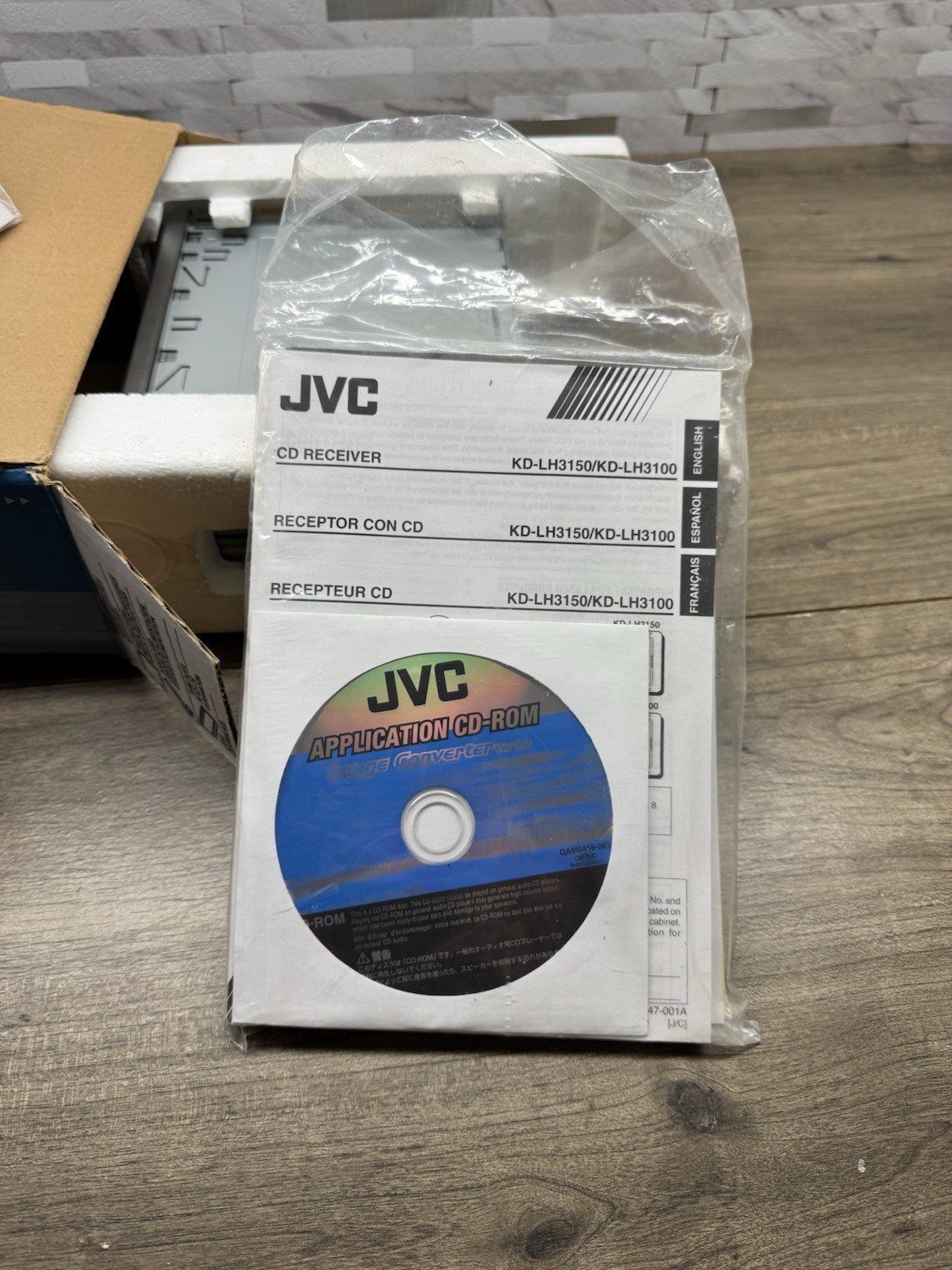 *RARE* NEW -JVC KD-LH3100 CD Receiver CD-R/RW/MP3 Playback Open Box *NO REMOTE*