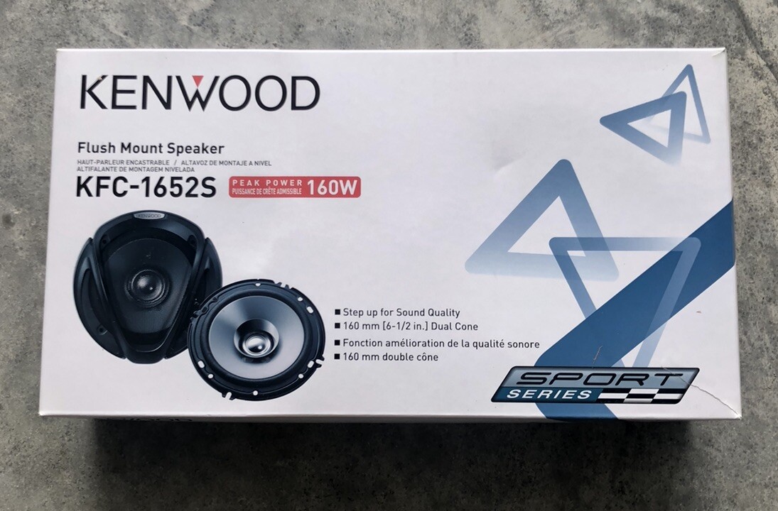 Kenwood Stereo/CD Receiver And Speaker Package (Kenwood PKG 138A)