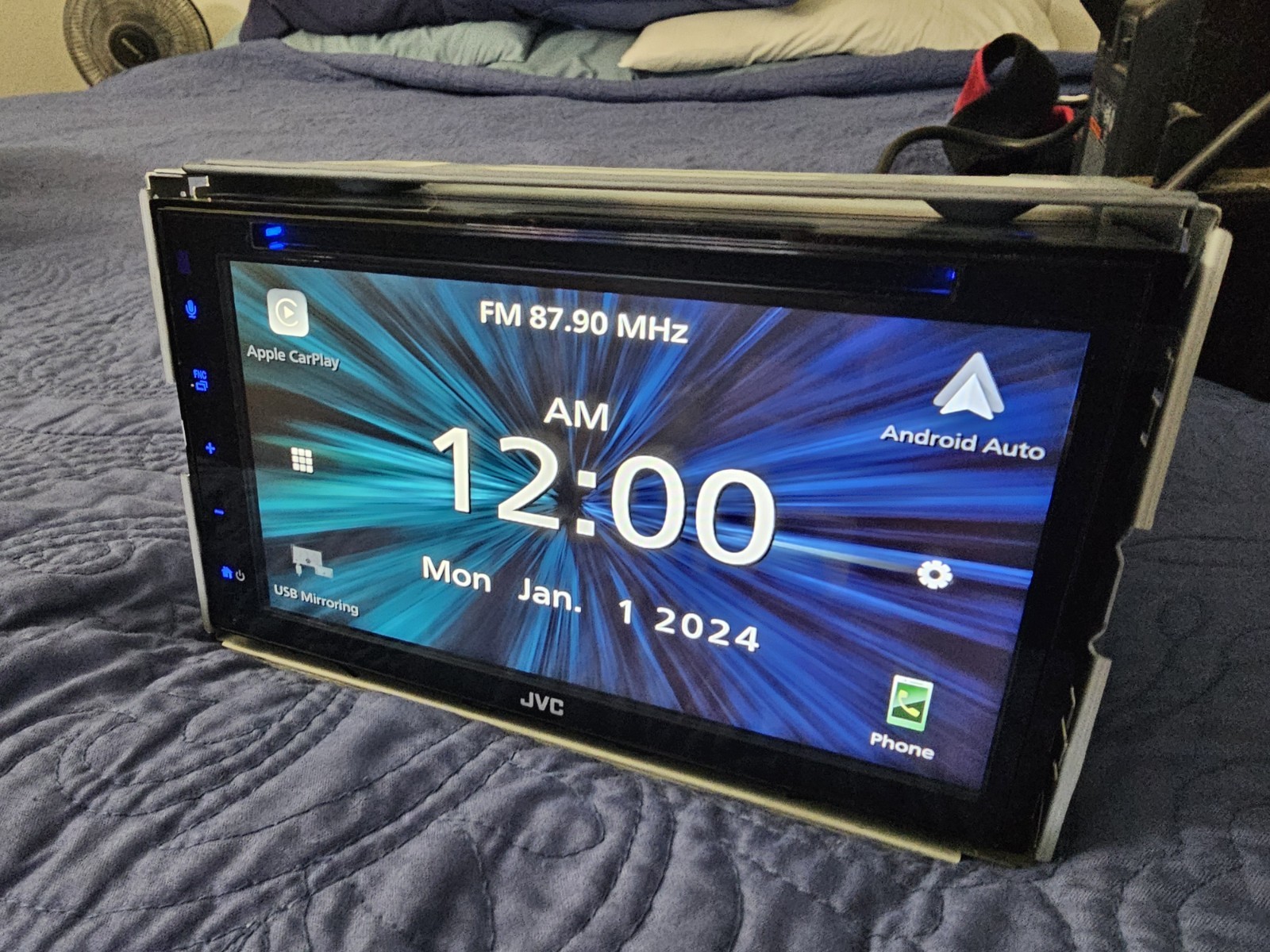 NEW JVC KW-V660BT, 2-DIN 6.8″ LCD Screen, DVD, CD Player, Receiver w/ Bluetooth