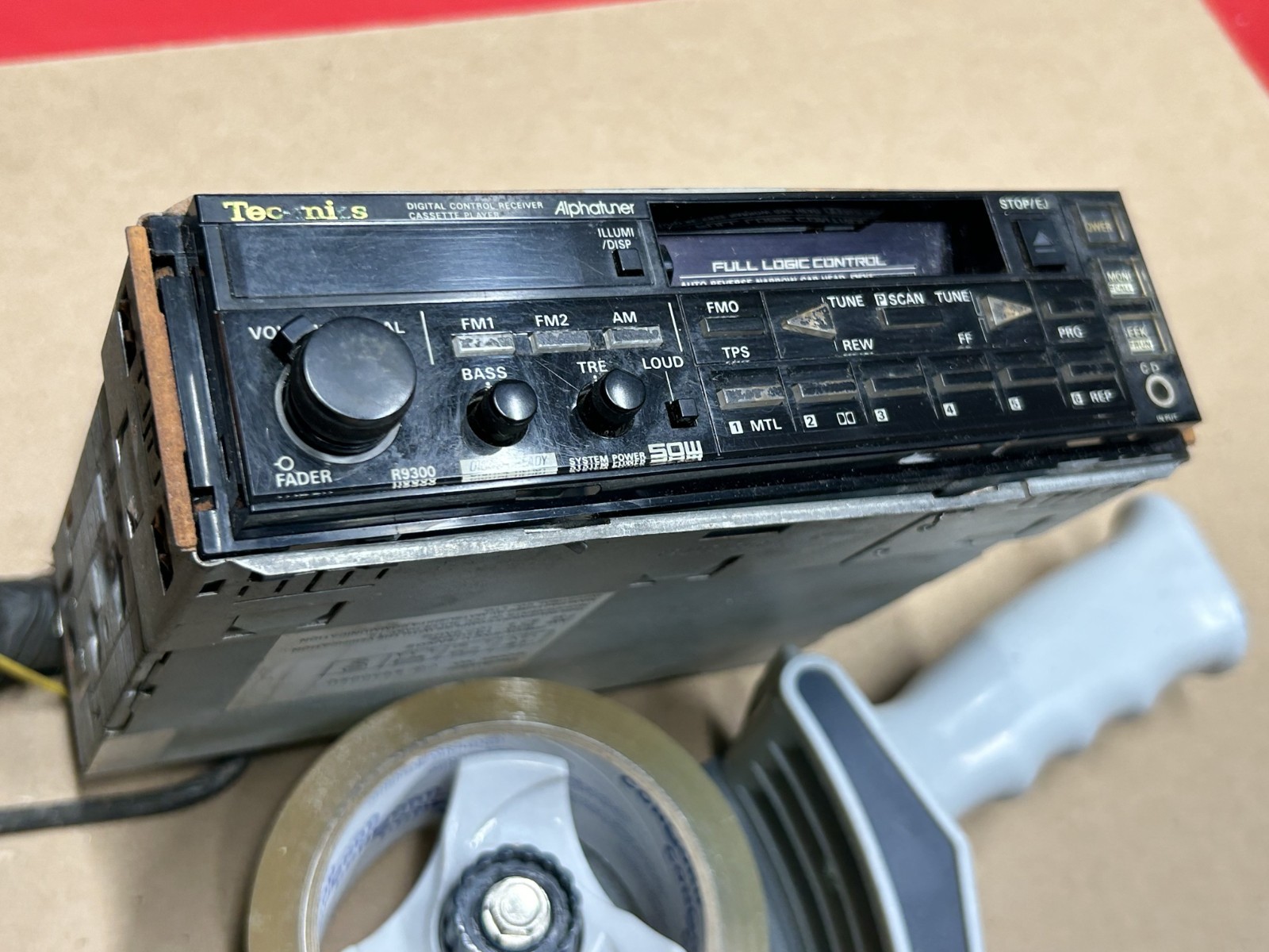Vintage 80’s TECHNICS ALPHATUNER Car Stereo Cassette Deck Radio FM-AM CQ-R9300EU