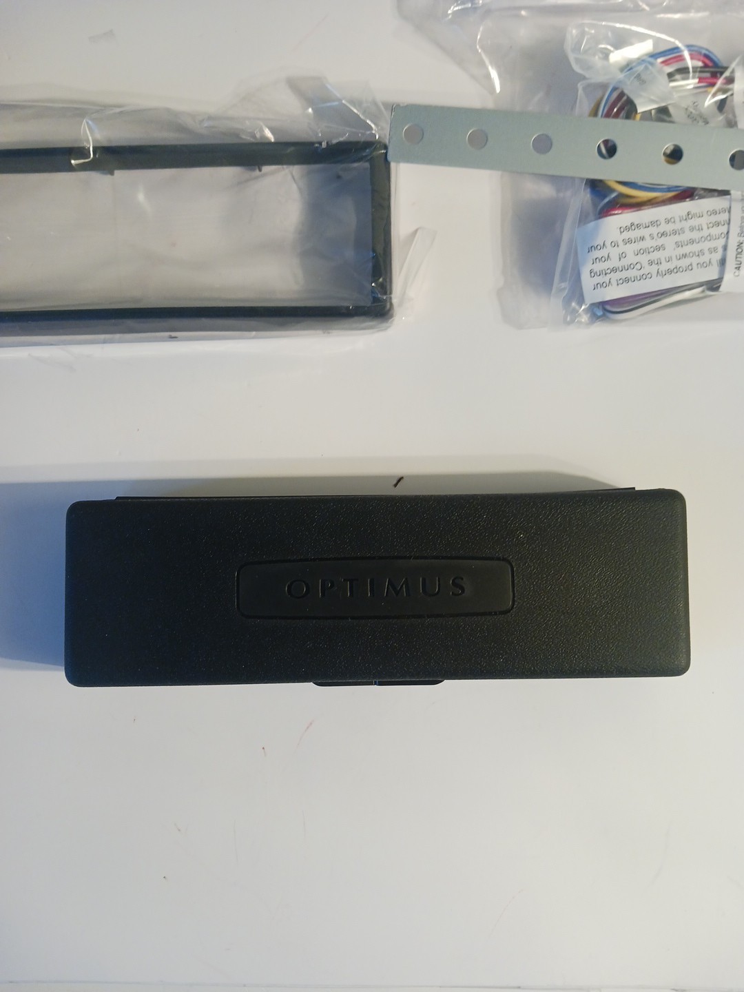 Optimus High Power In-Dash Am/Fm Stereo Cassette W/Detachable Face No. 12-2113