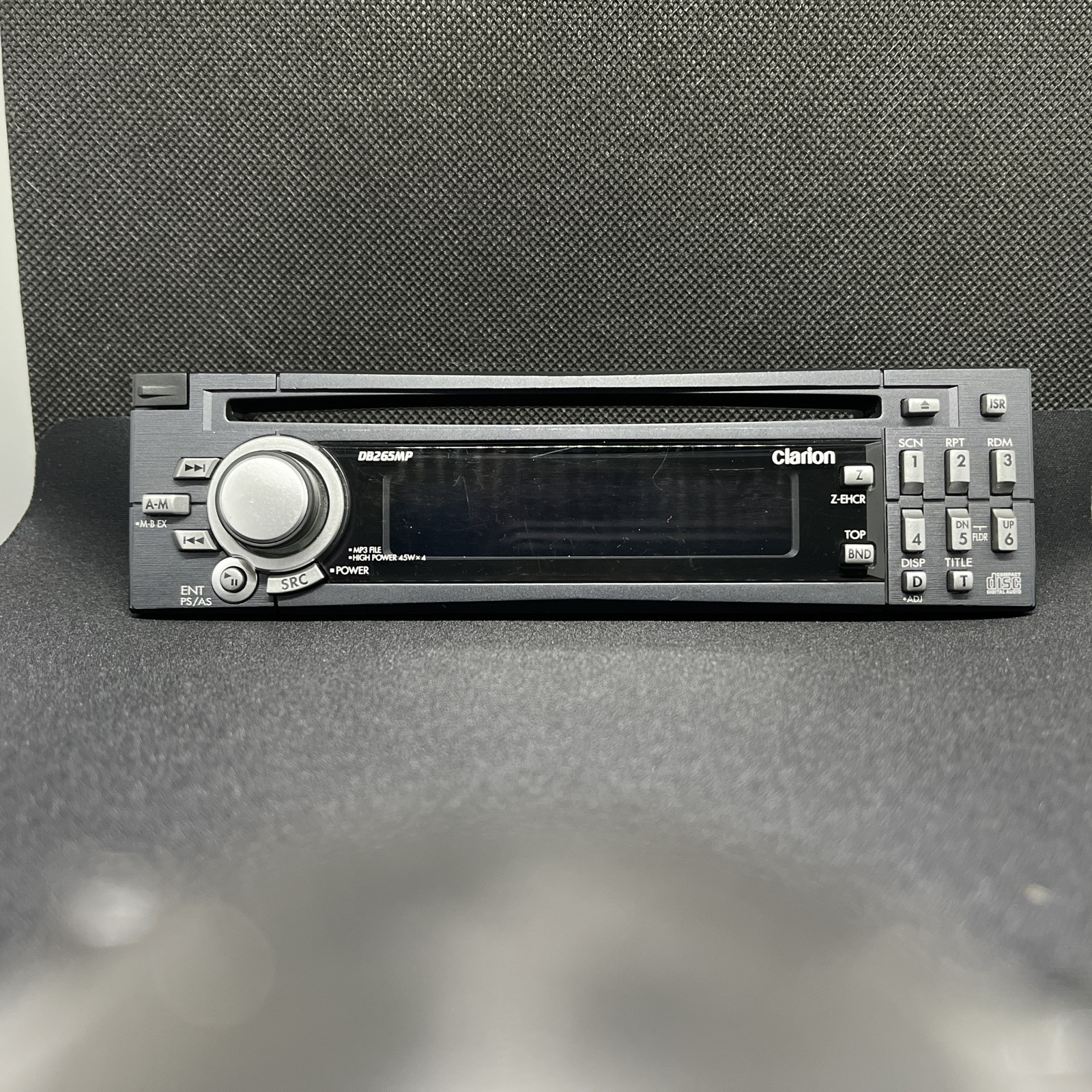CLARION DB265MP CD/MP3 RECEIVER Faceplate Only *Tested*
