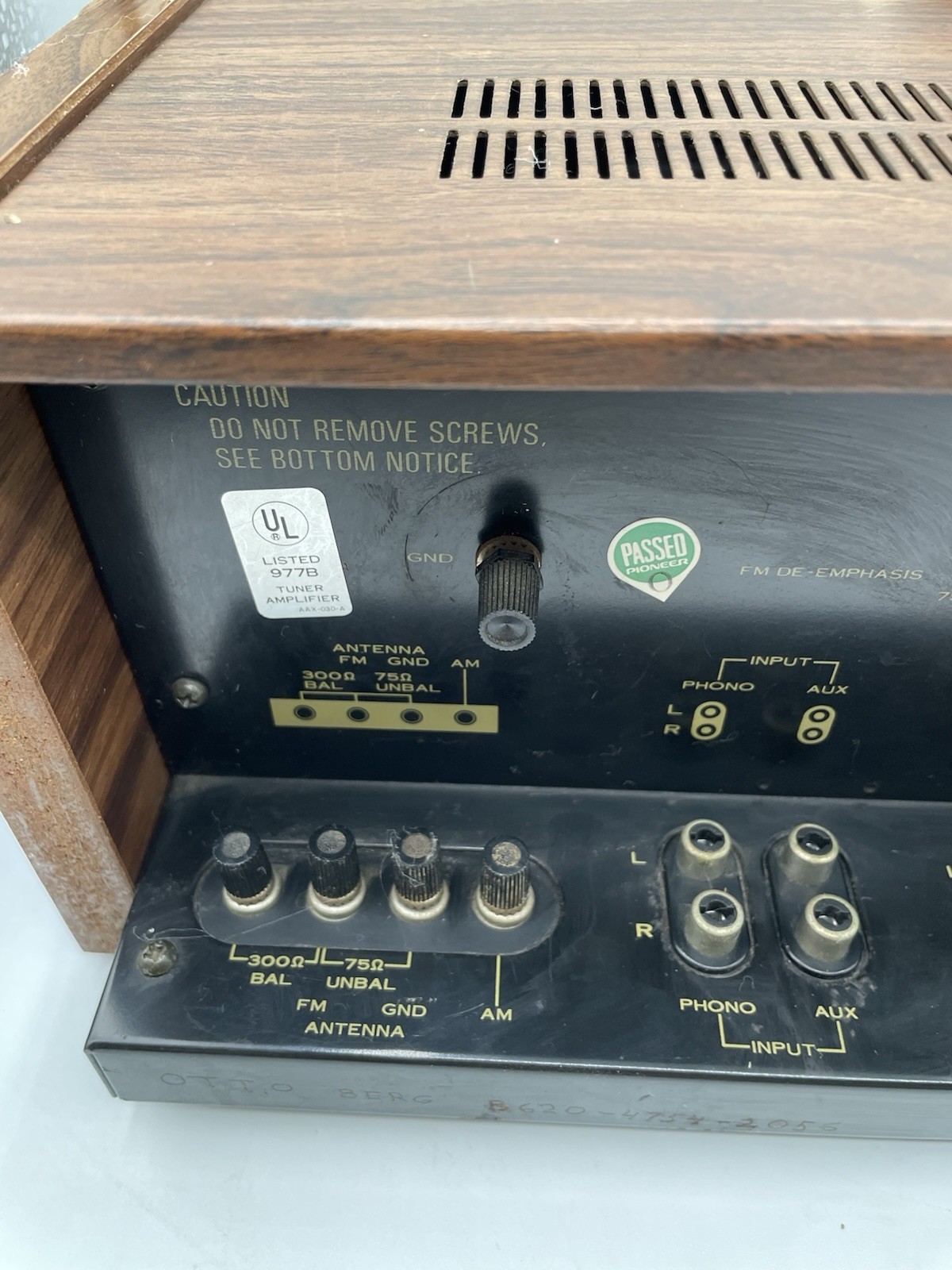 Pioneer SX-450 15-watt per channel Solid-State AM/FM Stereo Receiver- Tested
