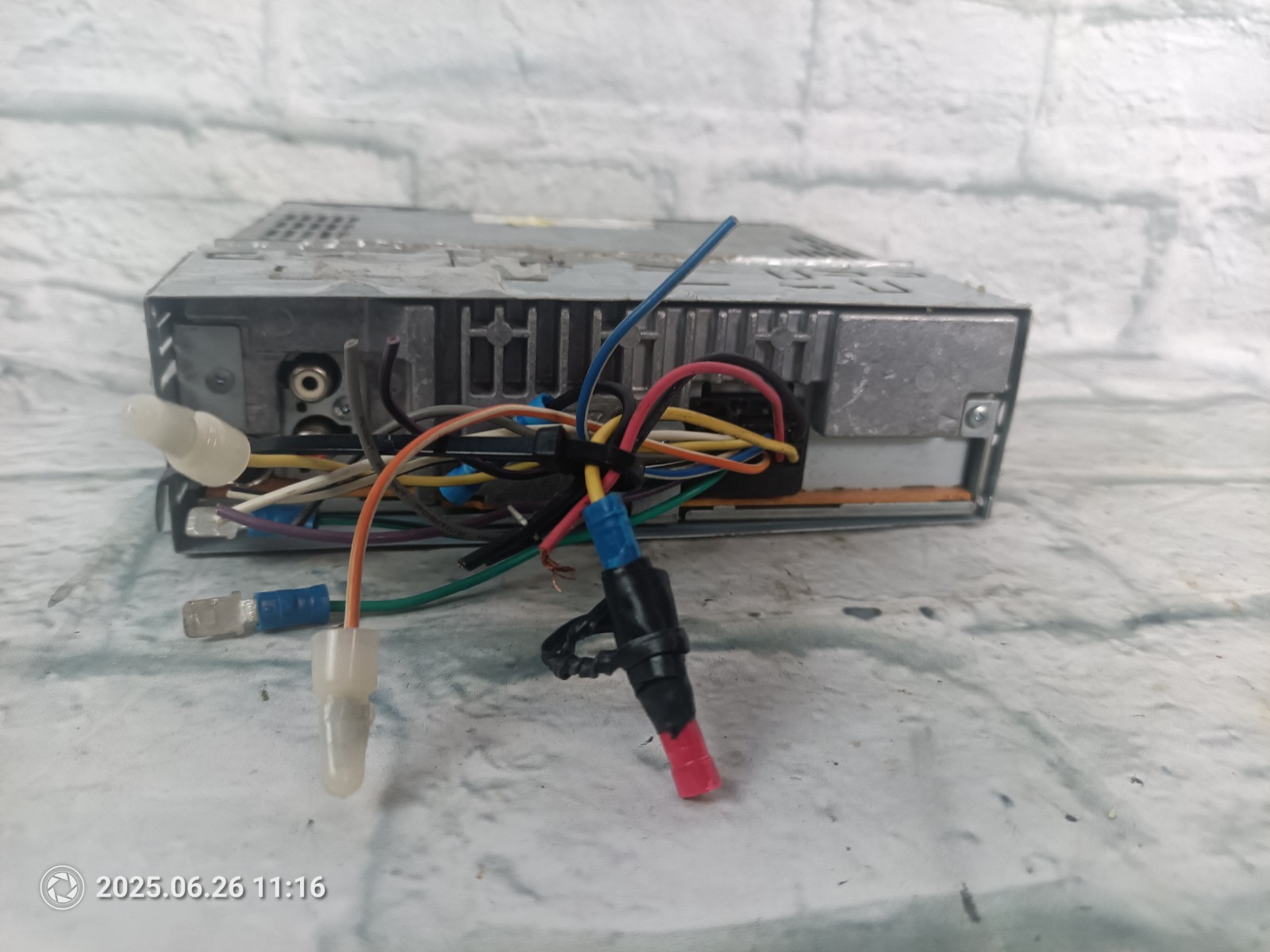 Pioneer DEH-1600 CD Player In Dash Receiver a7