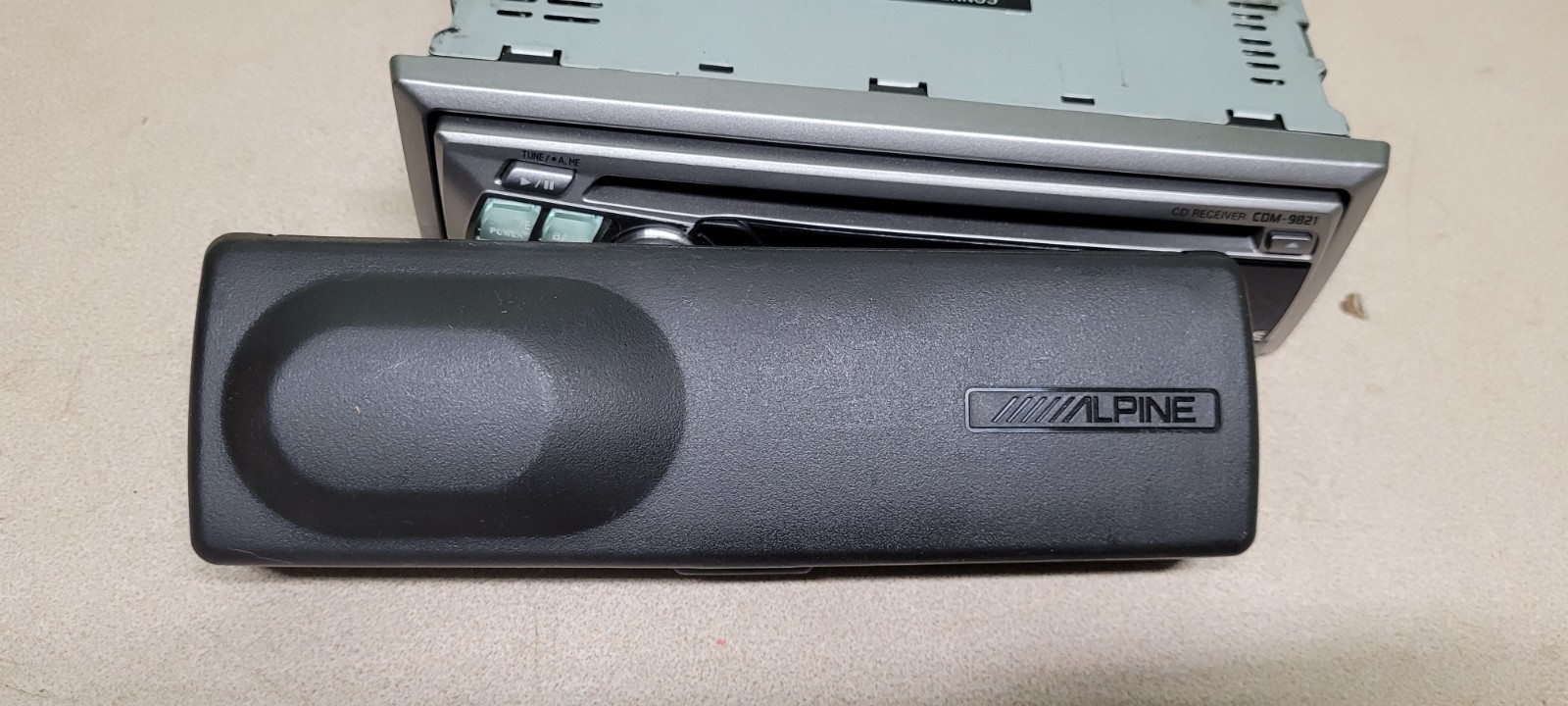 alpine cdm-9821 car stereo used