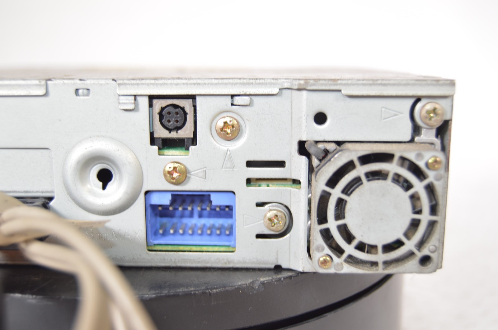 Pioneer Carrozzeria DVH-P717 1DIN Car Audio CD WMA MP3 Player Tasted Excellent
