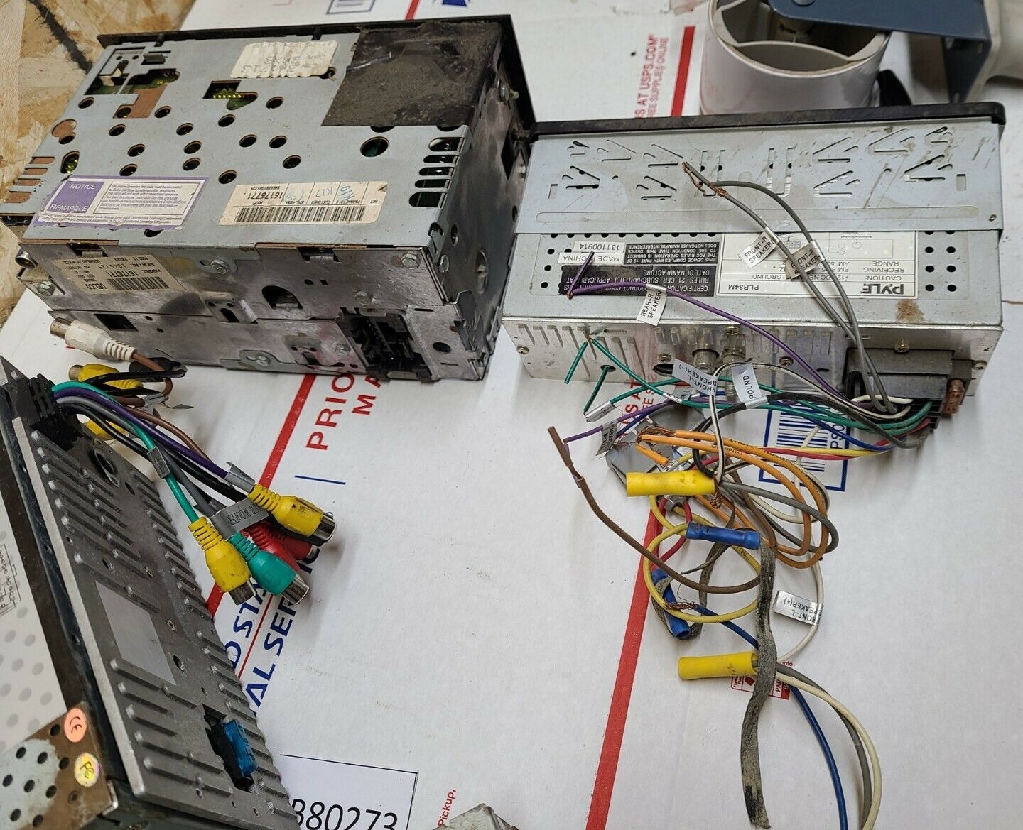 USED RADIO LOT – GM DELCO 16176771 PYLE PLR34M COBRA 29LTD PANISONIC TOUCHSCREEN