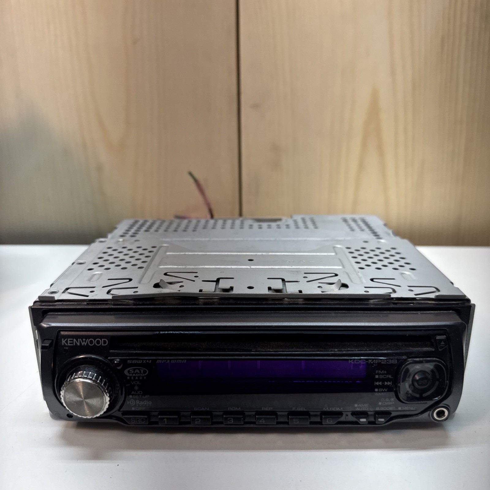 Kenwood KDC- MP 238 Car Stereo FM-Am Radio CD Player MP-3 WORKS GREAT ! Bin BY