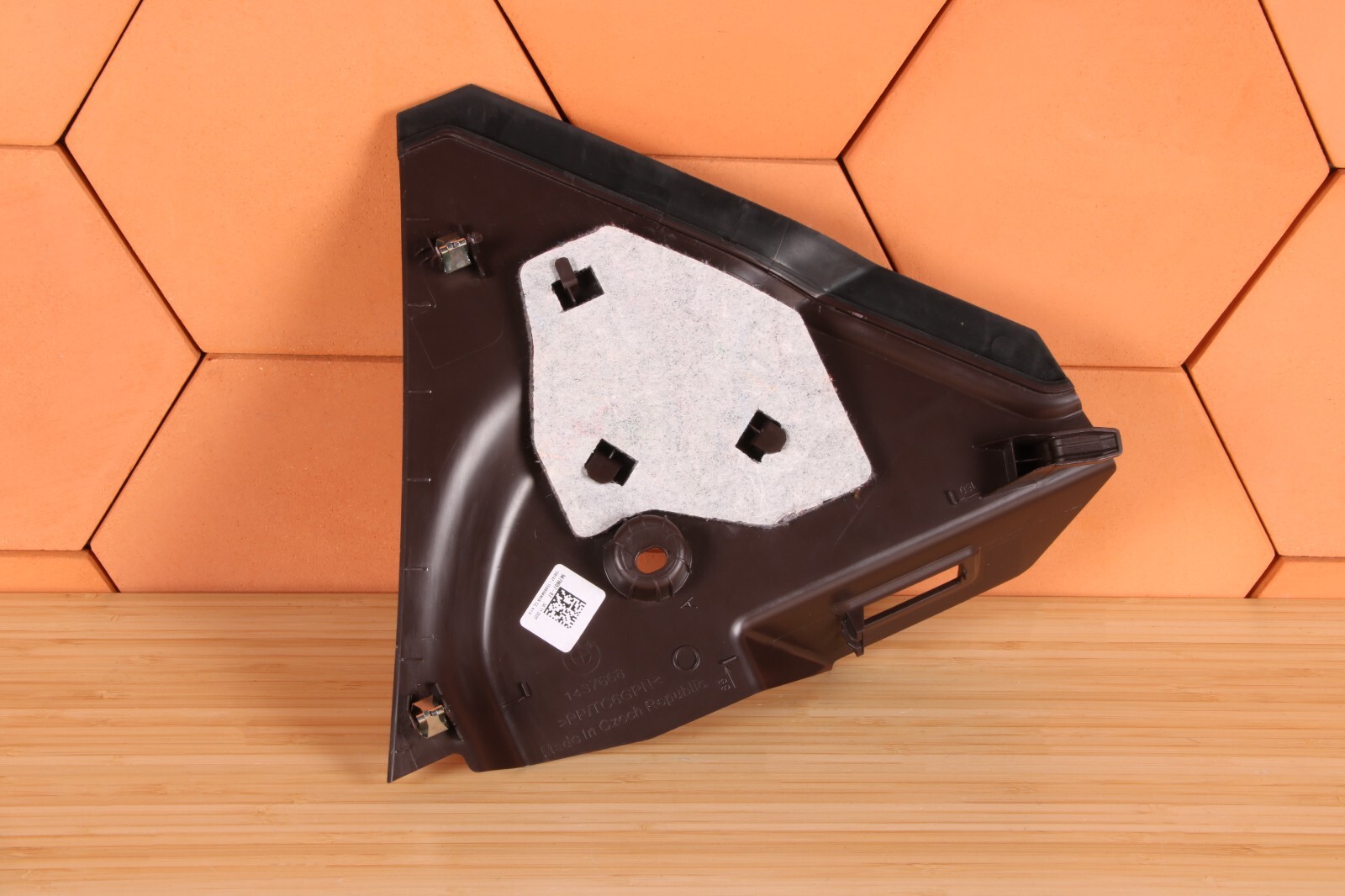 BMW U06 X1 U11 X2 U10 CENTER CONSOLE COVER TRIM PANEL RIGHT RHD MOKKA 9479657