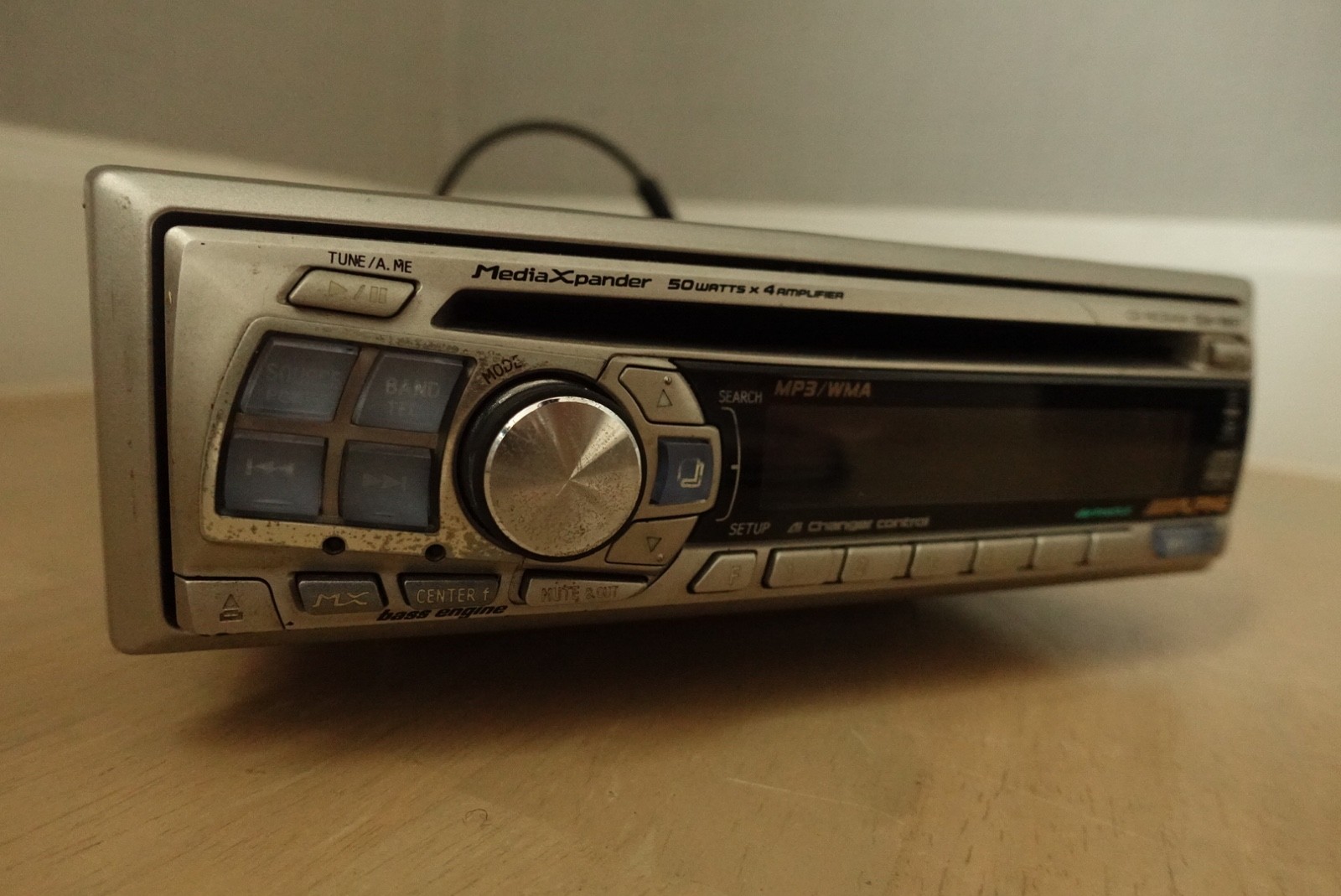 Alpine CDA-9807. CD/Fm108/Aux-Bluetooth Player.