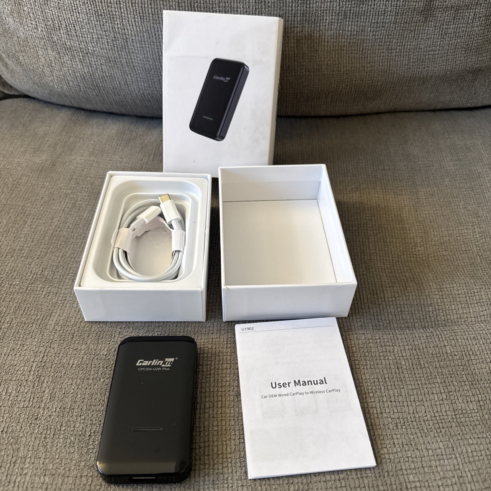 Carlin Kit CPC200-U2W-Plus Black Wireless Car Interconnection Module