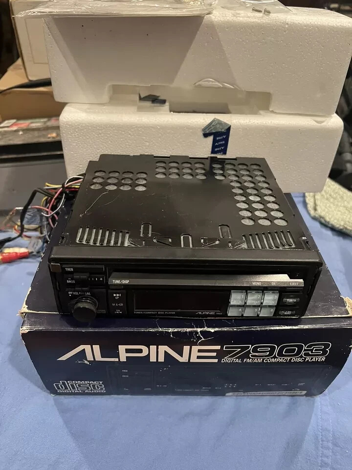 oldschool Rare Alpine 7903 with Box, original packaging and Manual 100% working!