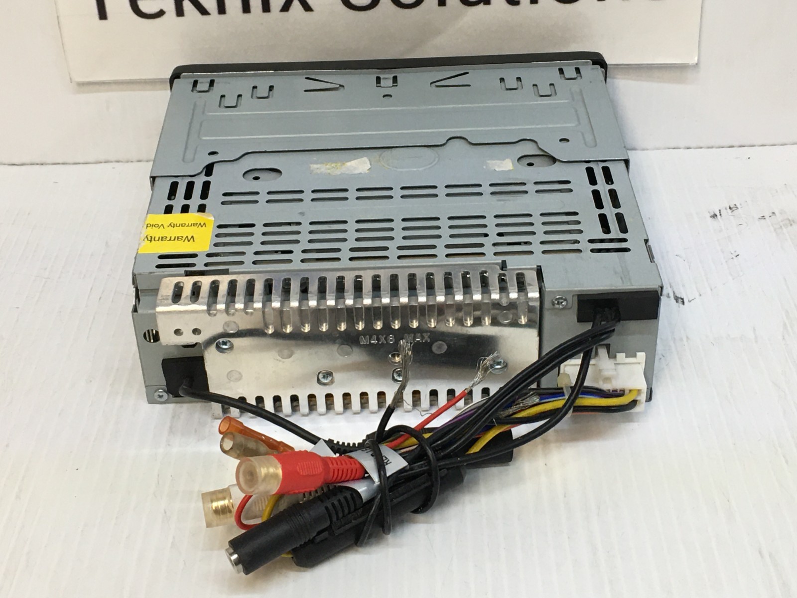 Clarion CZ101 CD/MP3/WMA RECEIVER AM FM CD Player 1DIN MAX45W x4ch DC14.4V