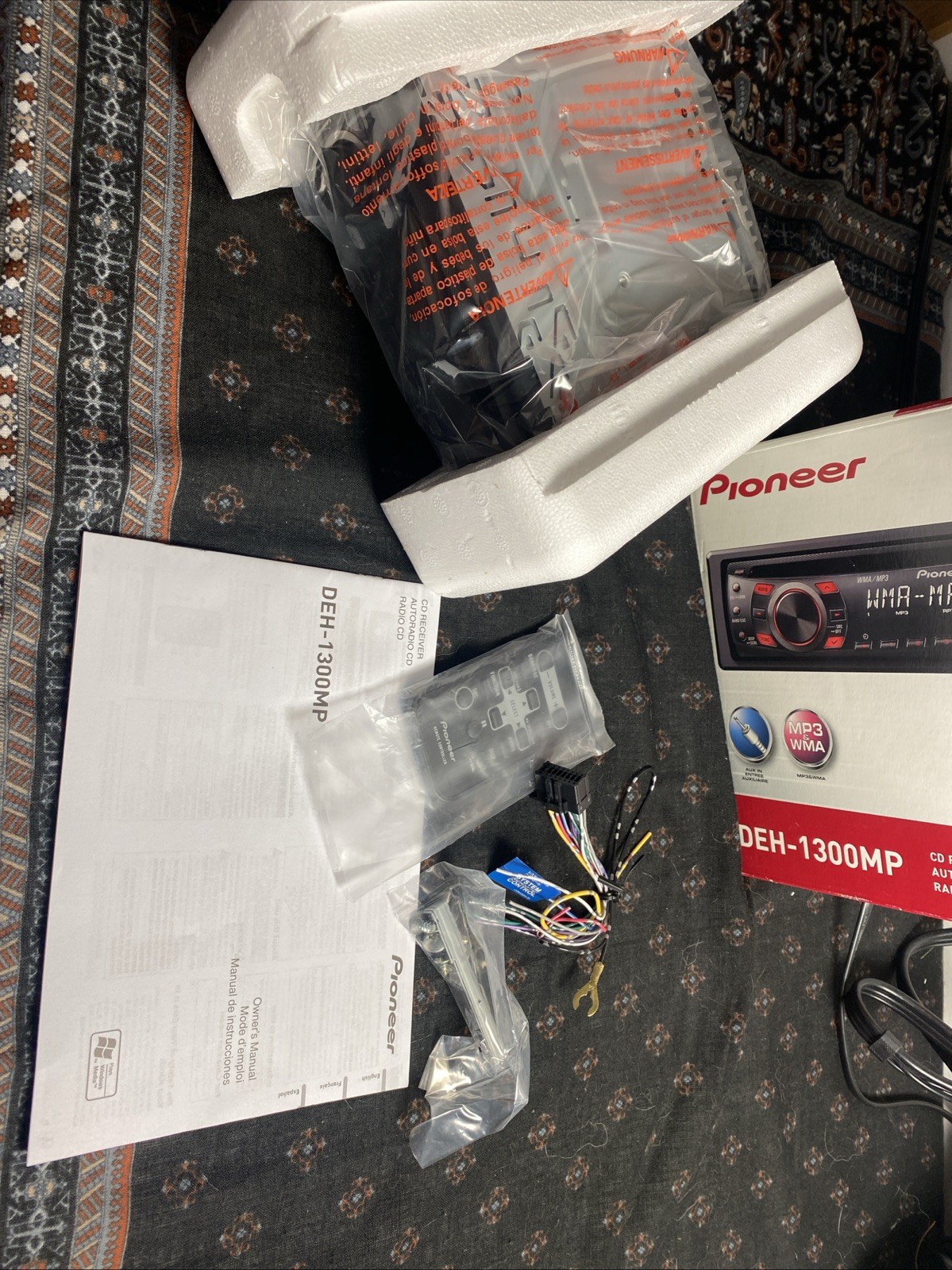 Pioneer DEH-1300MP 1 DIN CD Receiver Auxiliary Input MP3 WMA Car Audio