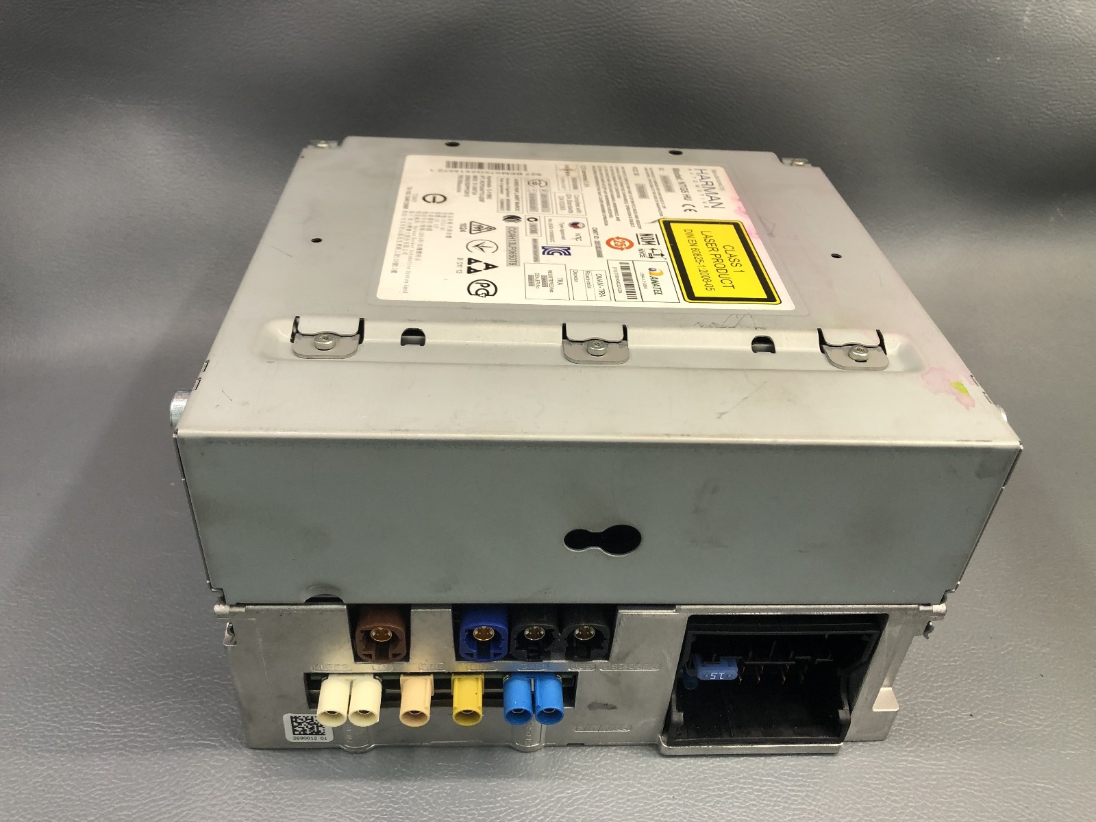 Mercedes OEM harman comand head unit control NTG5 HU A2059003429