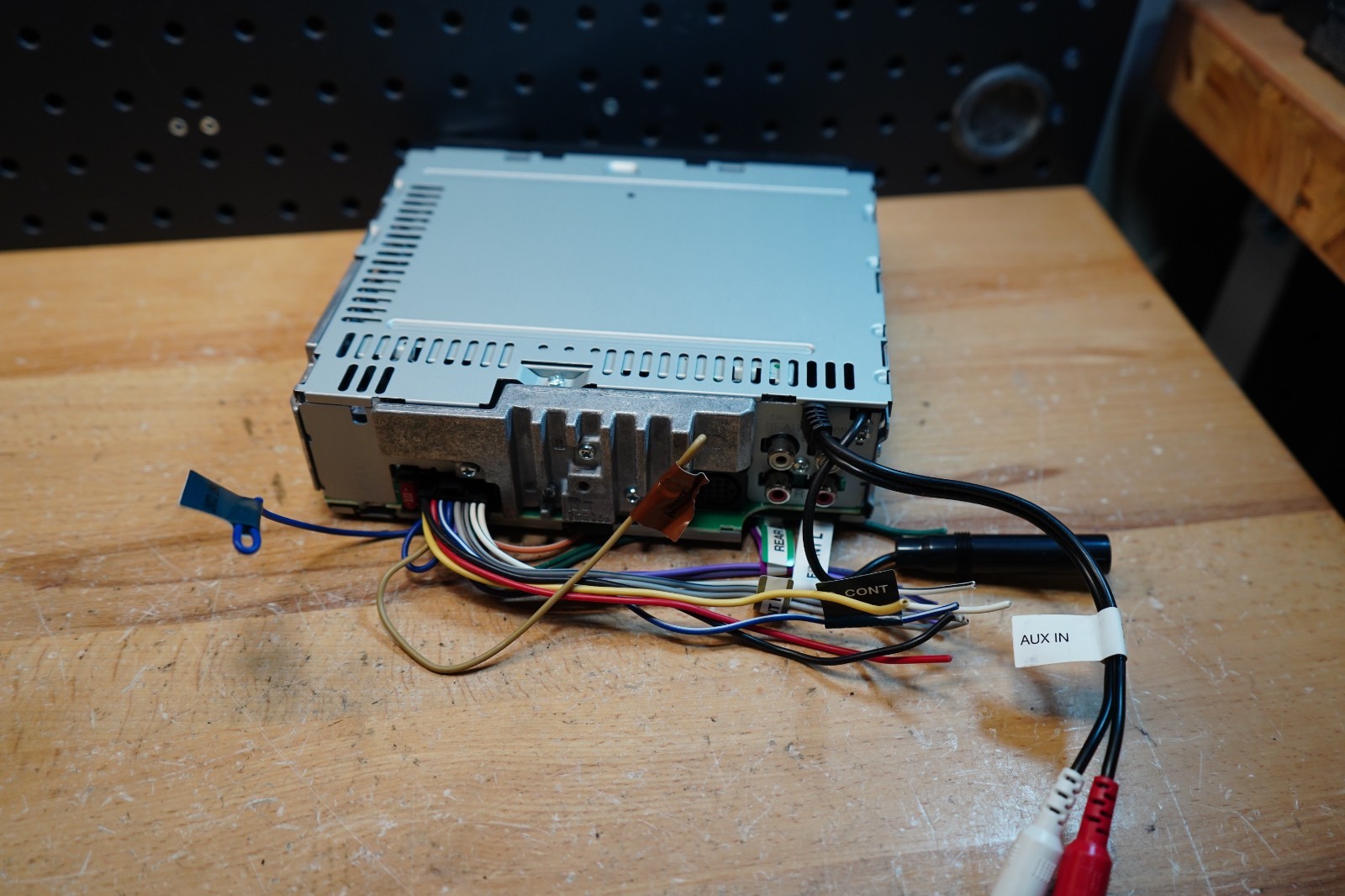 (D) Kenwood KDC-MP528 CD MP3 Car Stereo Receiver w/ Remote Used