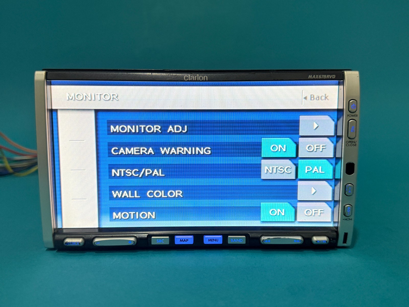 Clarion MAX678RVD Double DIN Car Stereo DVD GPS Navigation Bluetooth Ready Multi