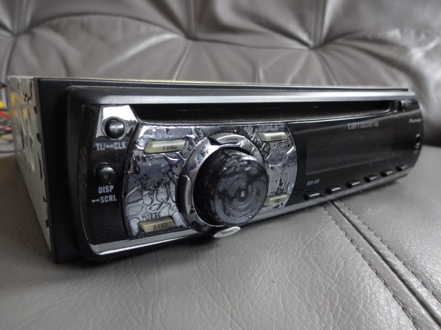 Pioneer DEH-330CD Car Stereo CD Player MP3 WMA AAC WAV Junk Japan