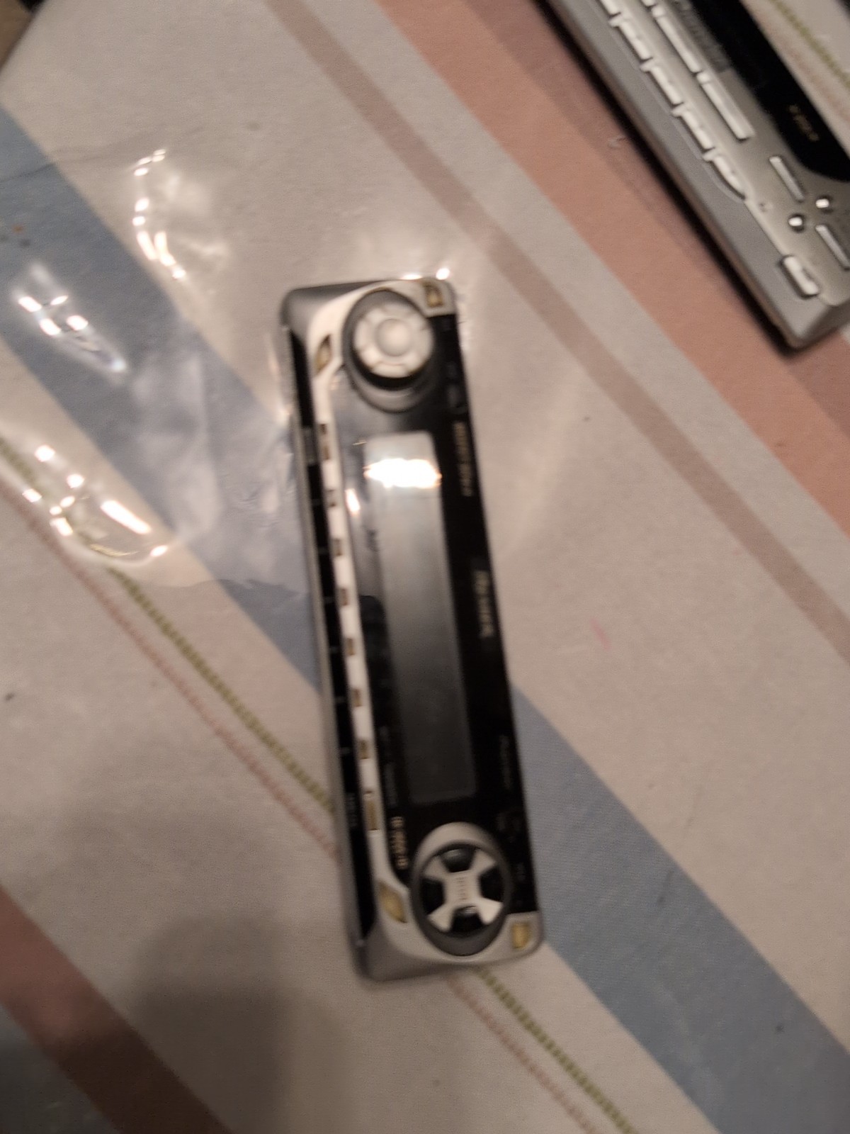 Pioneer DEH-P440 MOSFET 50wx4 Car Stereo Faceplate Only