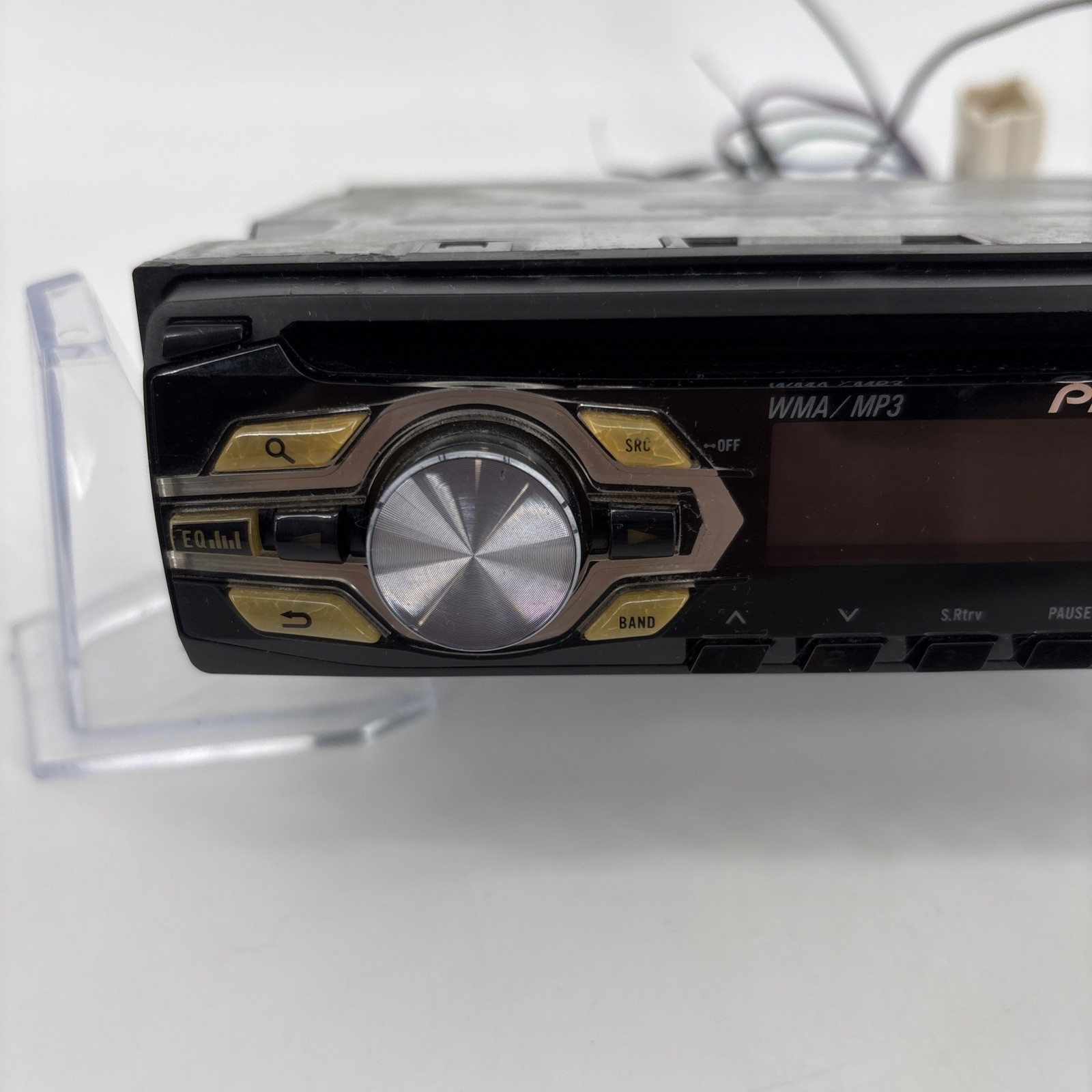 Pioneer DEH-14UB Car Stereo CD/MP3 Receiver – Untested