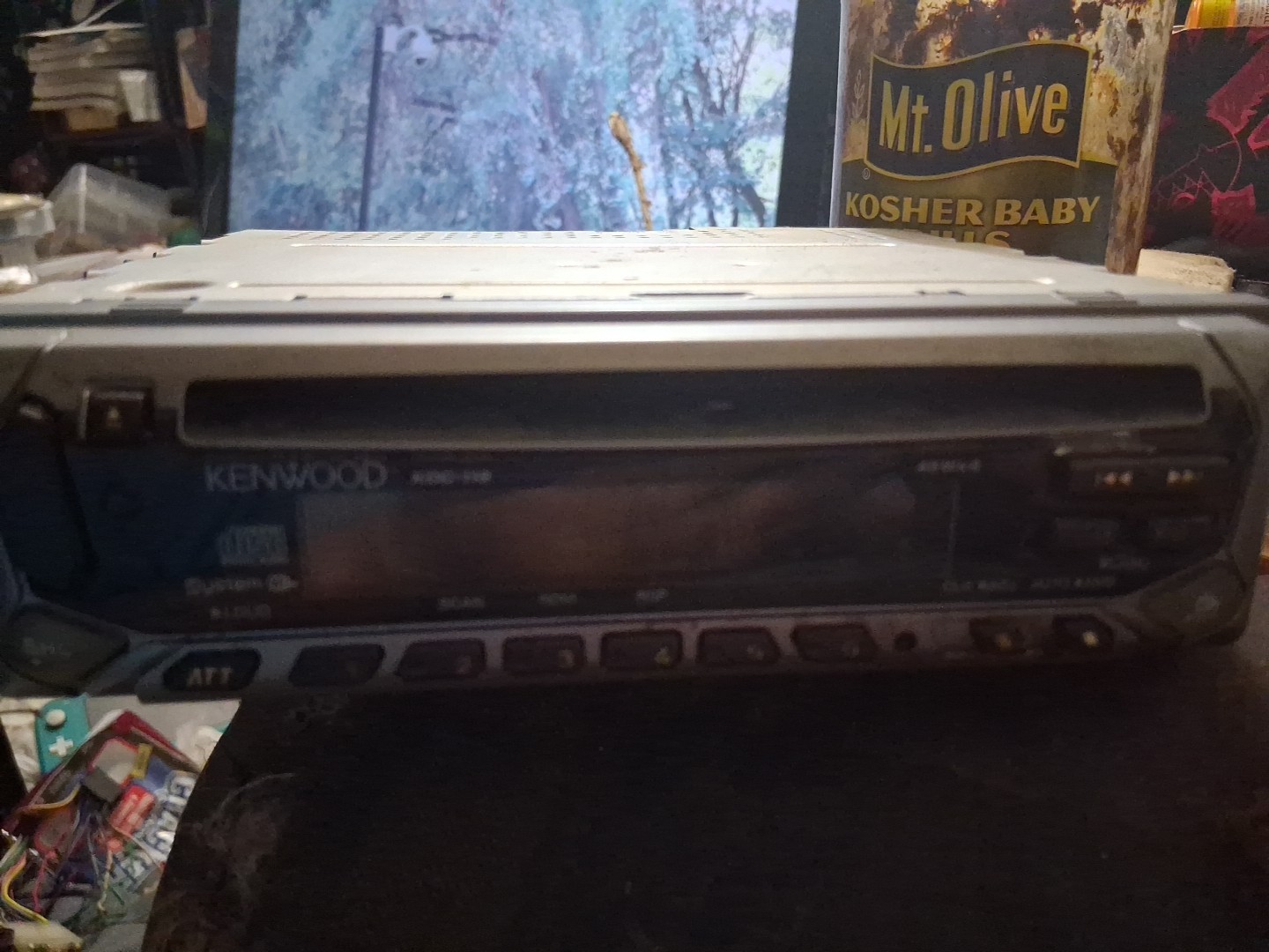 Kenwood CD Receiver KDC-119 180W Max Power CD-R RW With Harness