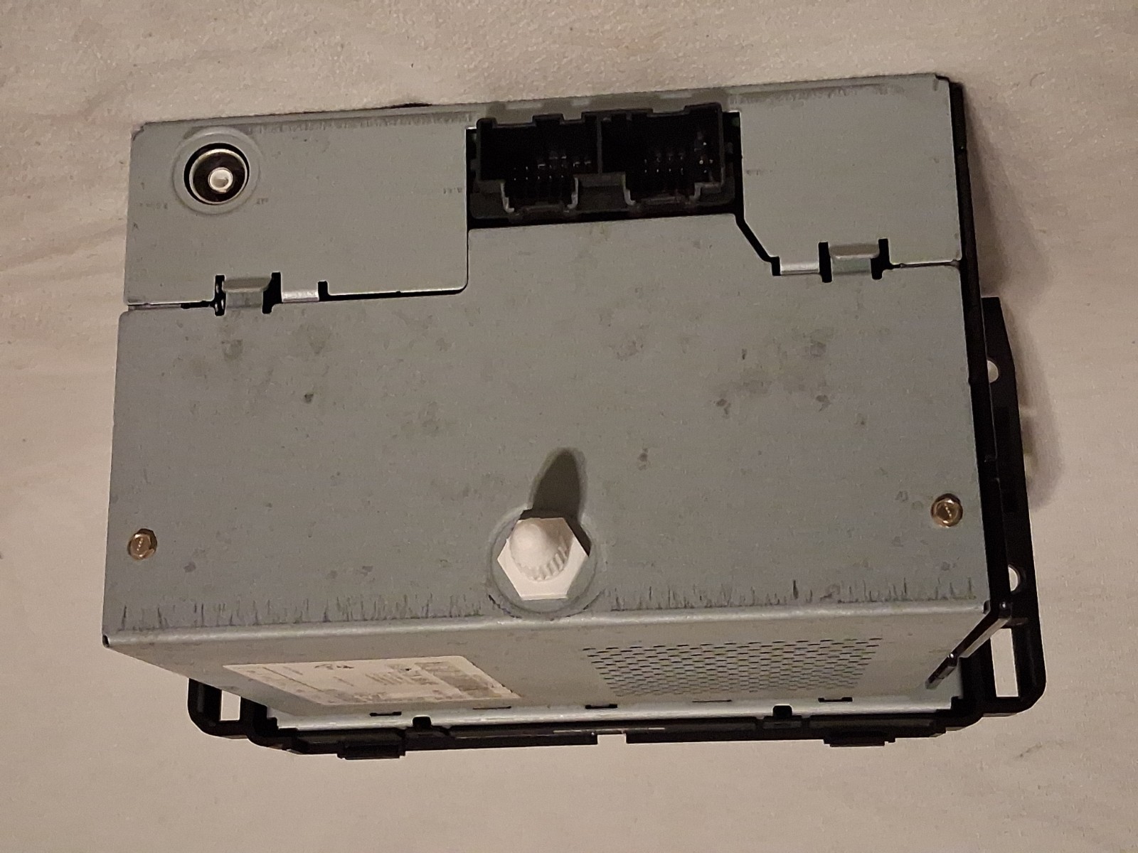 OEM GMC Chevrolet GM 25942014 Delphi Delco 28162319 AM FM Radio Silverado Sierra