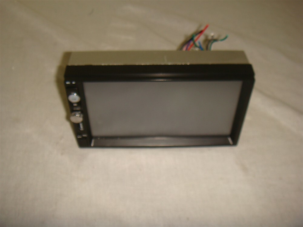 7″ TFT LCD CAR MP5 TOUCHSCREEN PLAYER W FM/MP5/MP3/REMOTE/REARVIEW CAPABLE/AUX