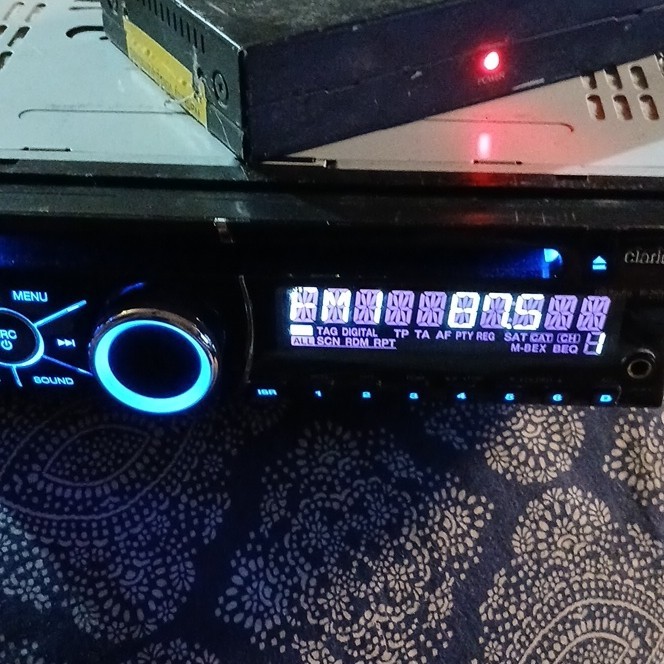 Clarion CZ300 1 DIN Head Unit, HD Radio THD300 HD Module included
