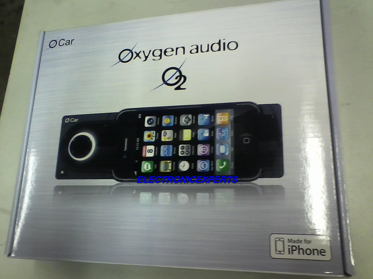 Oxygen Audio O Car iPhone 4s 30 Pin Connector OCAR w Bluetooth Phone Holder
