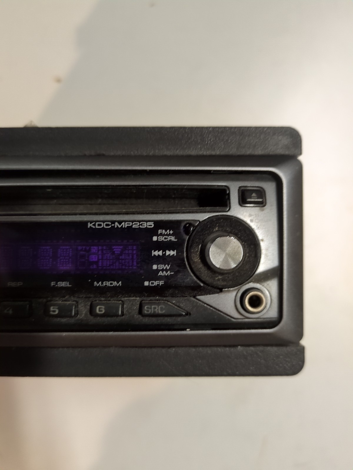 Kenwood KDC-MP235 CD Player In Dash Receiver Radio Removable Face Tested Works!!