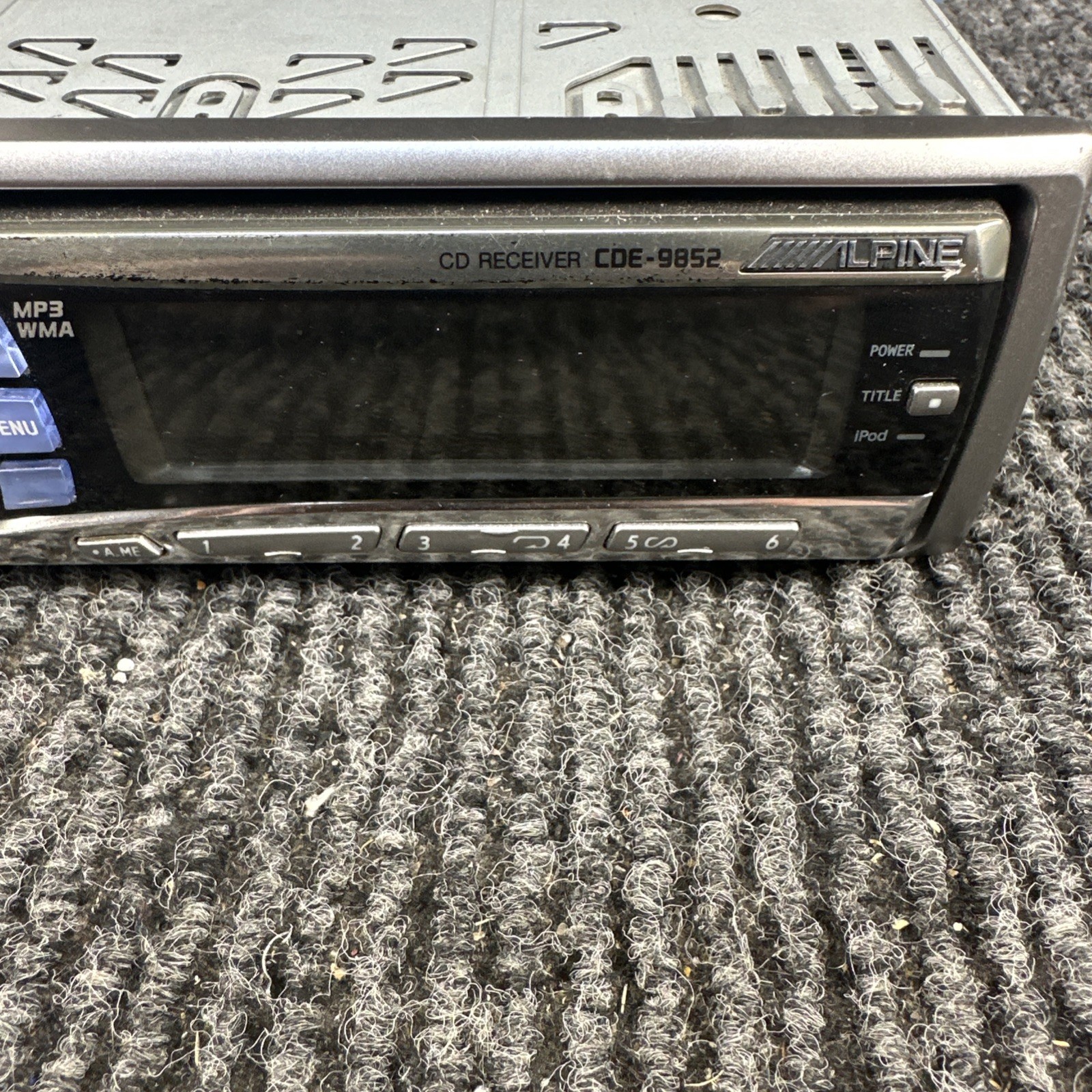 Vintage Alpine Car Stereo CD Player Cde-9852 UNTESTED AS-IS