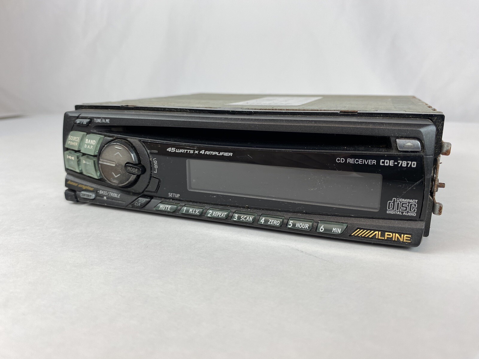 JVC KD-S640 CD player am/fm with detachable face plate
