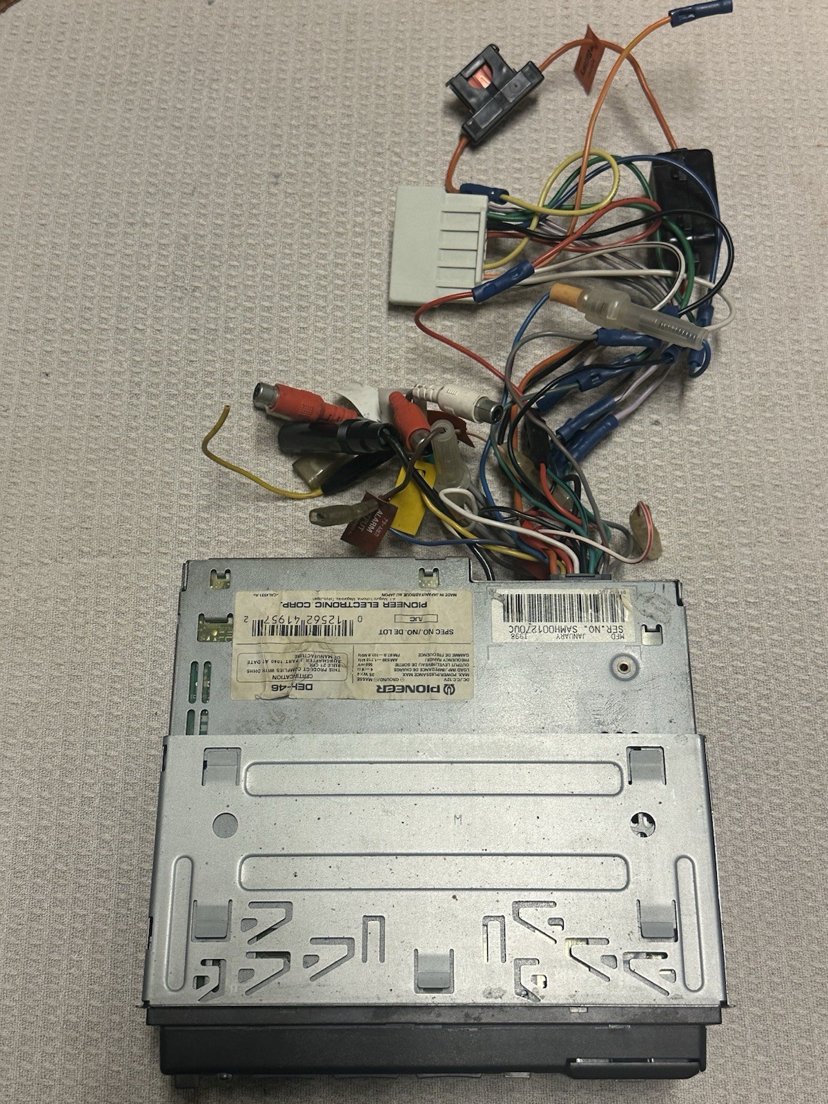 Pioneer Premier DEH-46 Car CD Player
