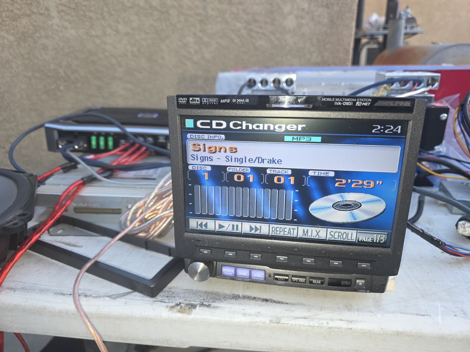Alpine Iva-d901 Car Stereo /DVD Player
