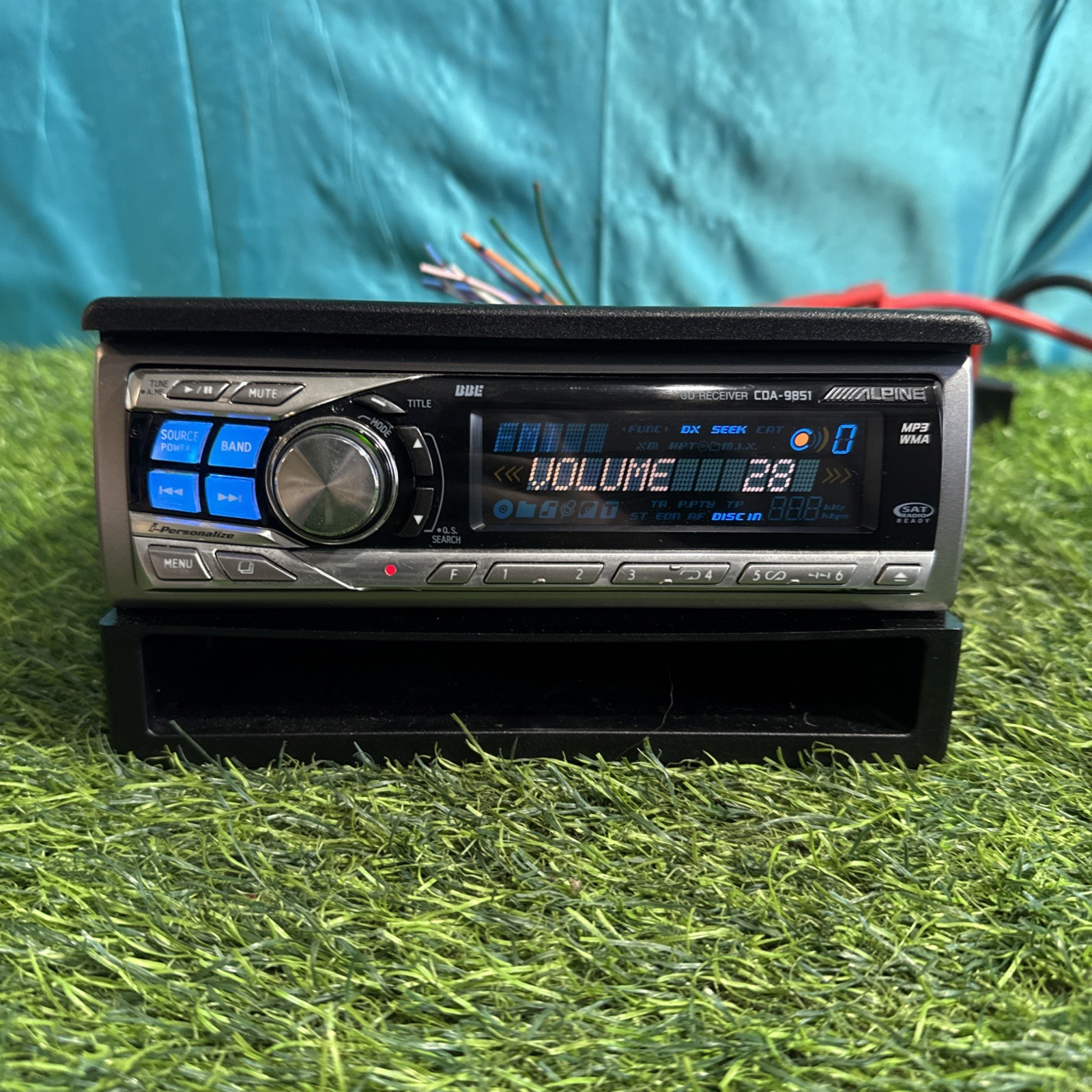 Alpine CDA-9851 CD Player In Dash Receiver Tested