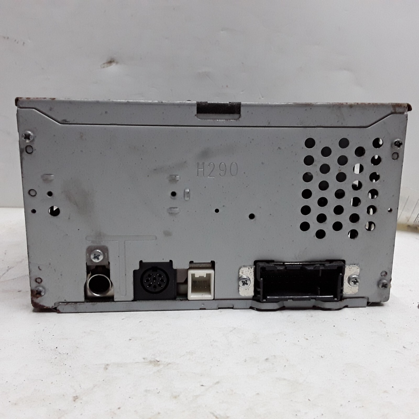 02 03 04 05 Hyundai Sonata AM/FM CD cassette radio receiver OEM 96190-3D101