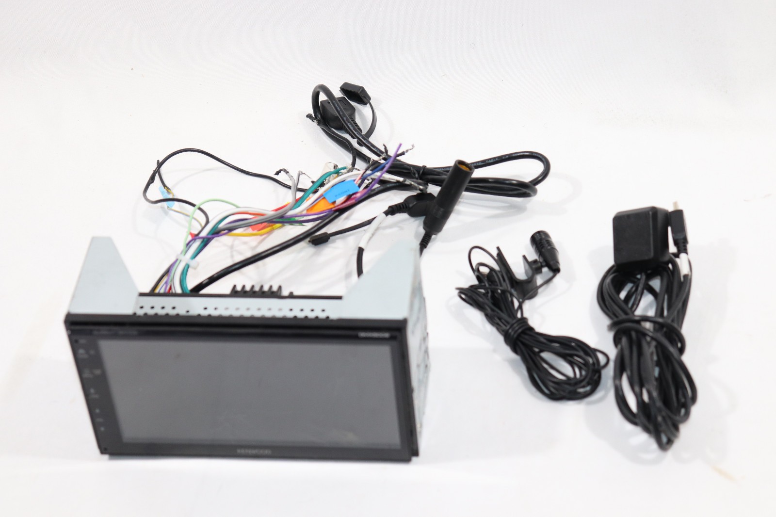 Kenwood AM/FM BT USB DMX125BT with Harness & Wires