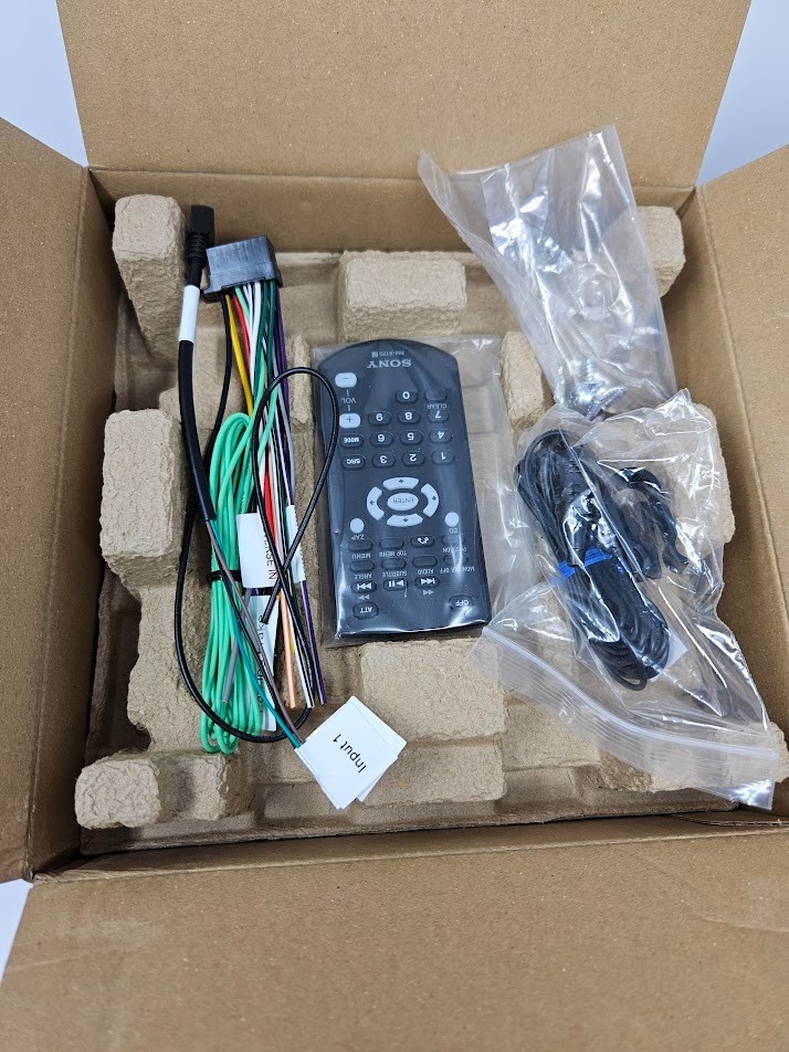 Sony XAV-AX150 6.95″ Apple CarPlay Android Auto Bluetooth Car Stereo w/ Harness